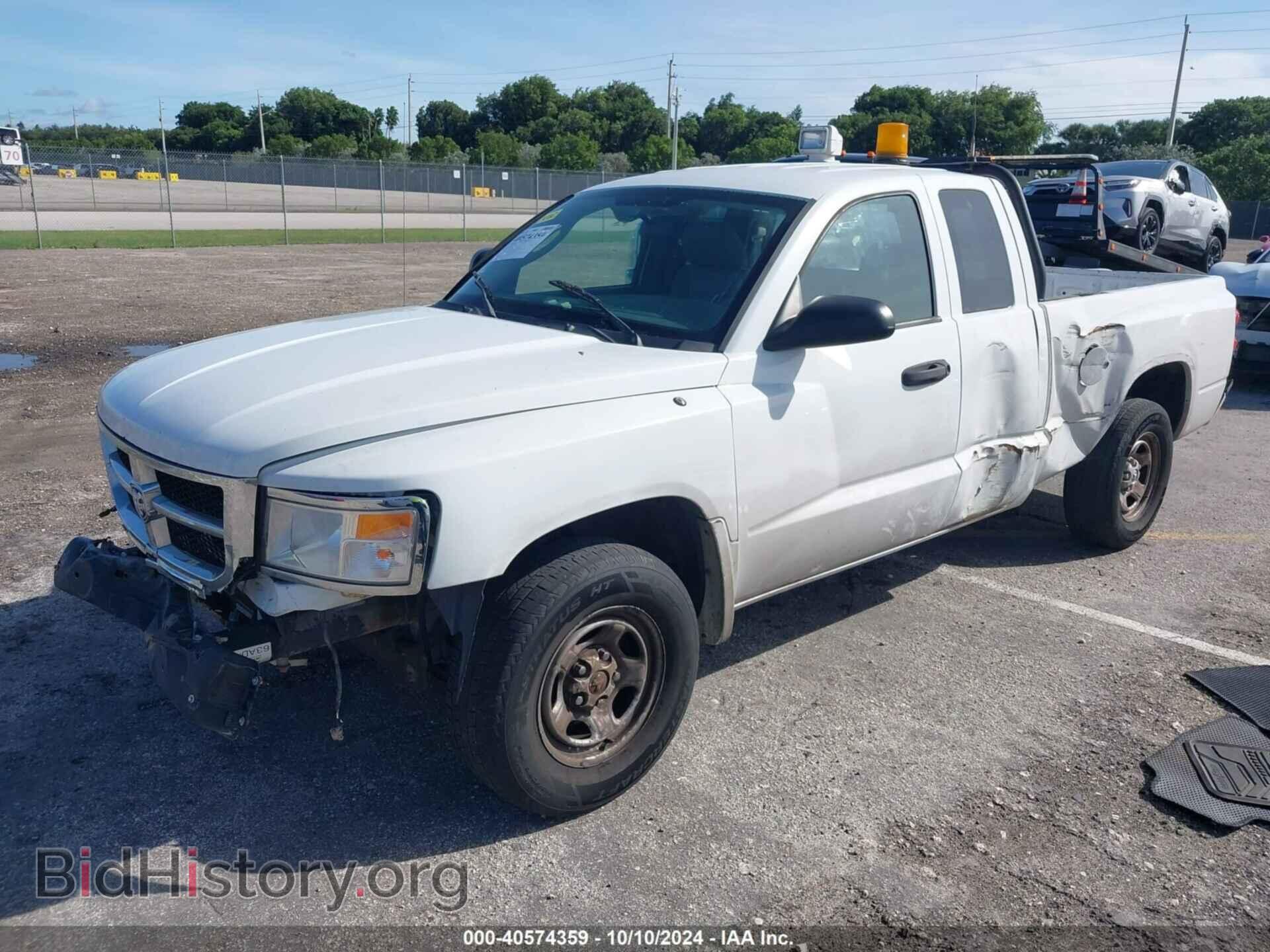 2010 DODGE DAKOTA - VIN: 1D7CE2BK8AS263907 - Фото 2