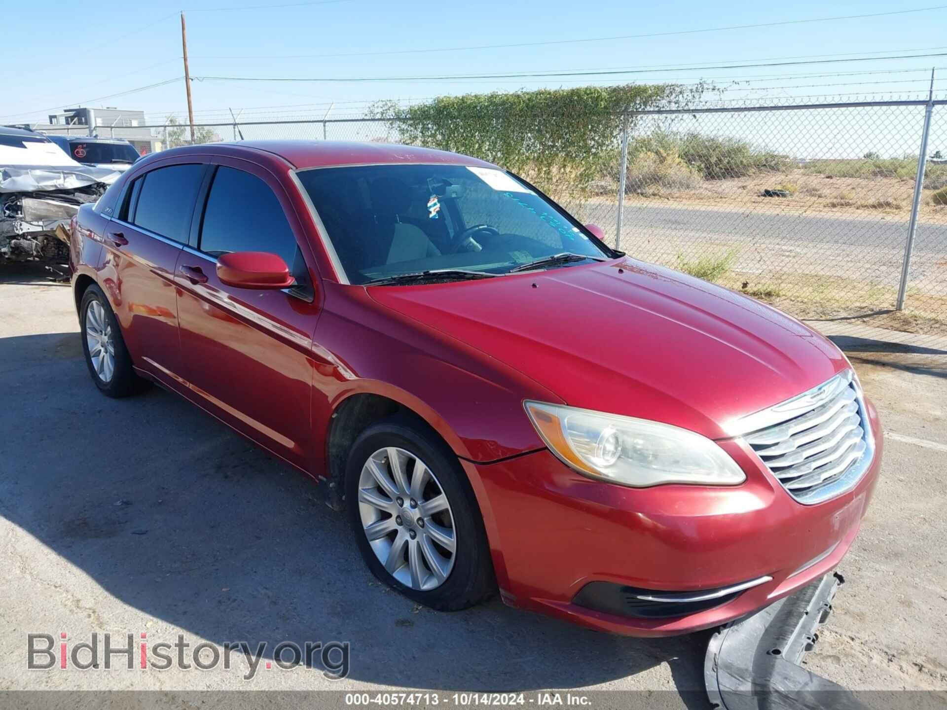 Photo 1C3BC1FG0BN525726 - CHRYSLER 200 2011