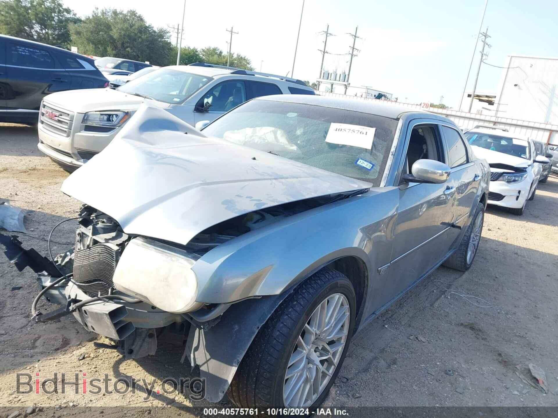 2007 CHRYSLER 300C - VIN: 2C3LA63H47H657909 - Фото 2