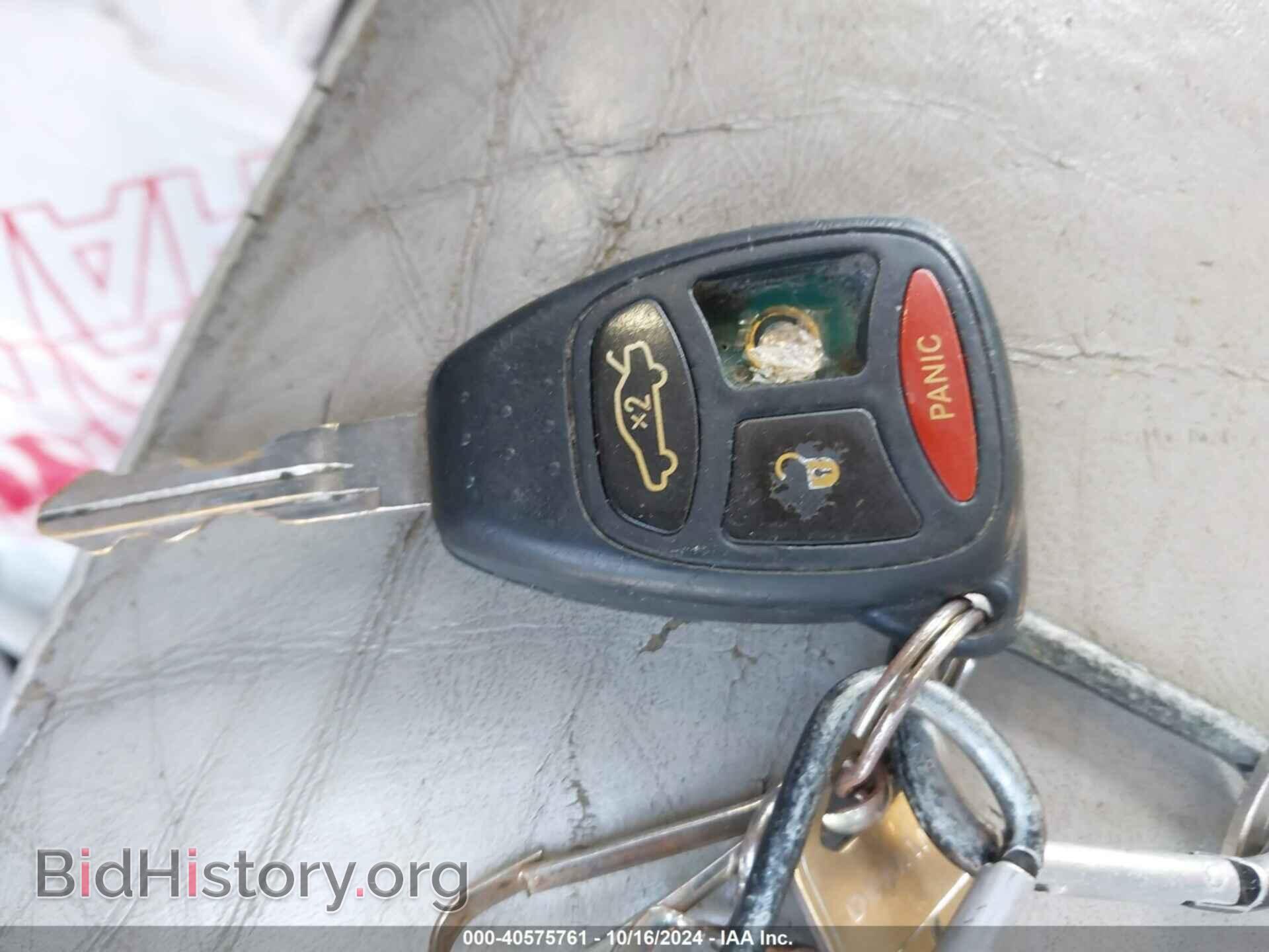 2007 CHRYSLER 300C - VIN: 2C3LA63H47H657909 - Фото 11