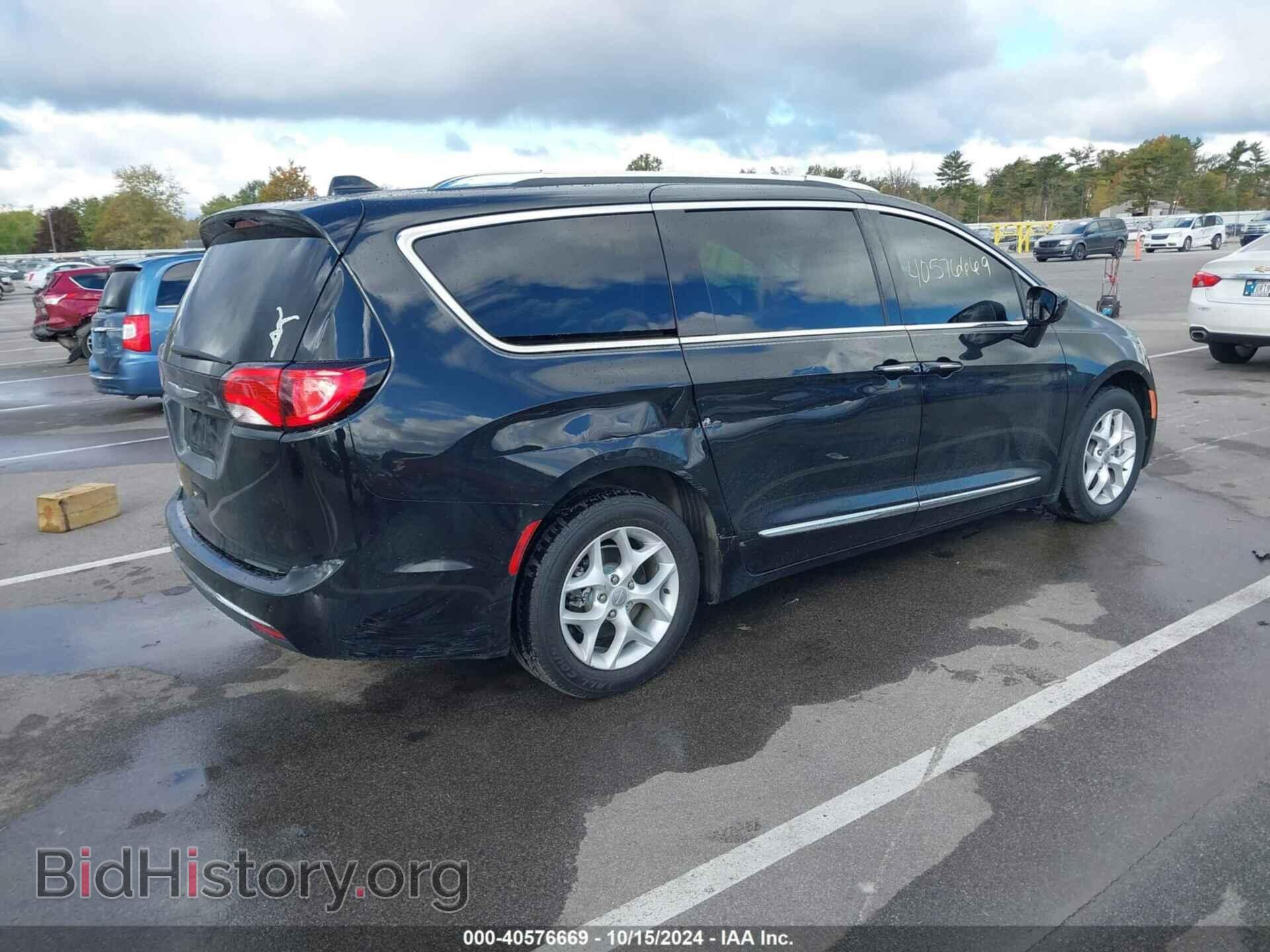 2017 CHRYSLER PACIFICA - VIN: 2C4RC1EG6HR518299 - Фото 4