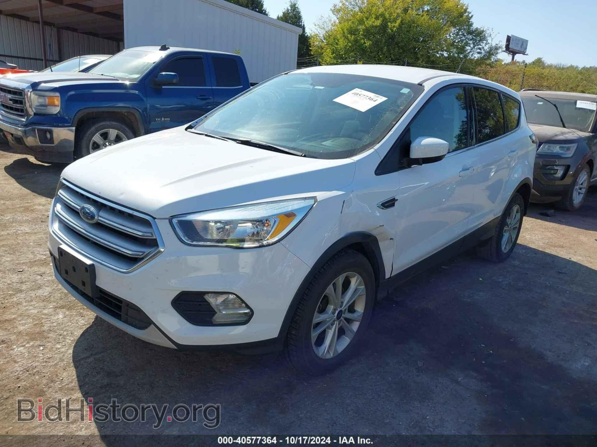 2017 FORD ESCAPE - VIN: 1FMCU0GD0HUC39042 - Photo 2