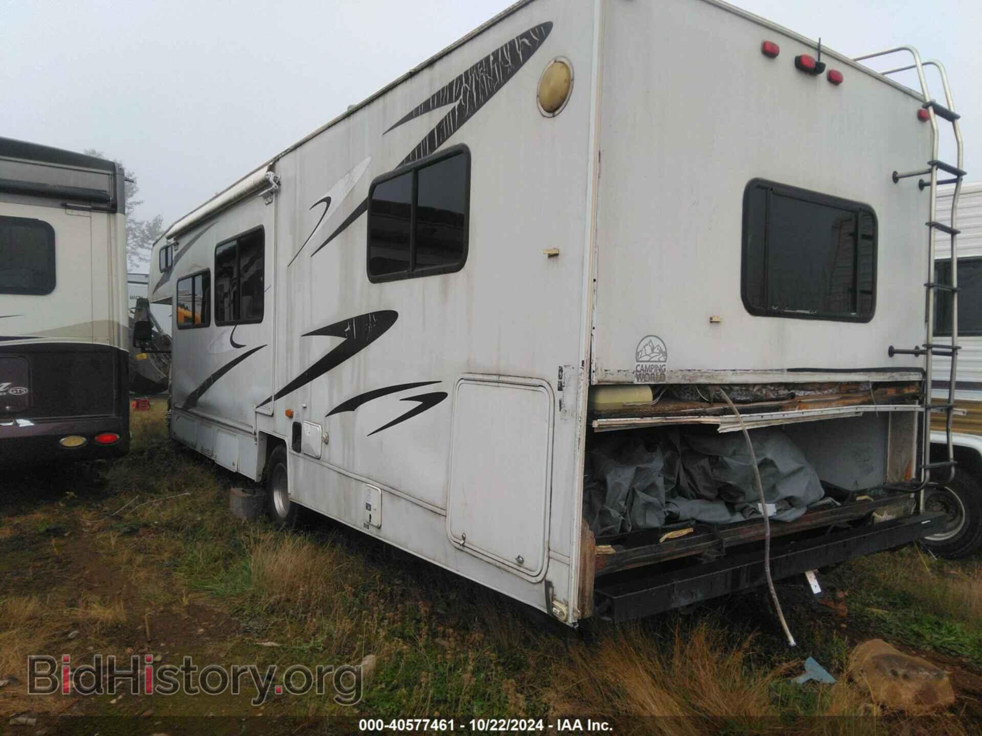 2006 FORD E-450 CUTAWAY - VIN: 1FDXE45S96DB28204 - Фото 3