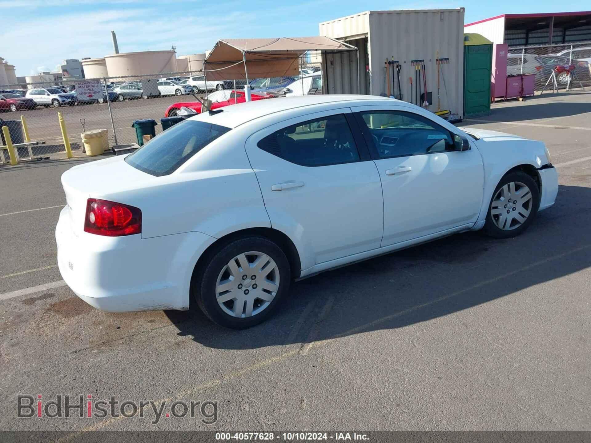 2011 DODGE AVENGER - VIN: 1B3BD4FB6BN598793 - Photo 4