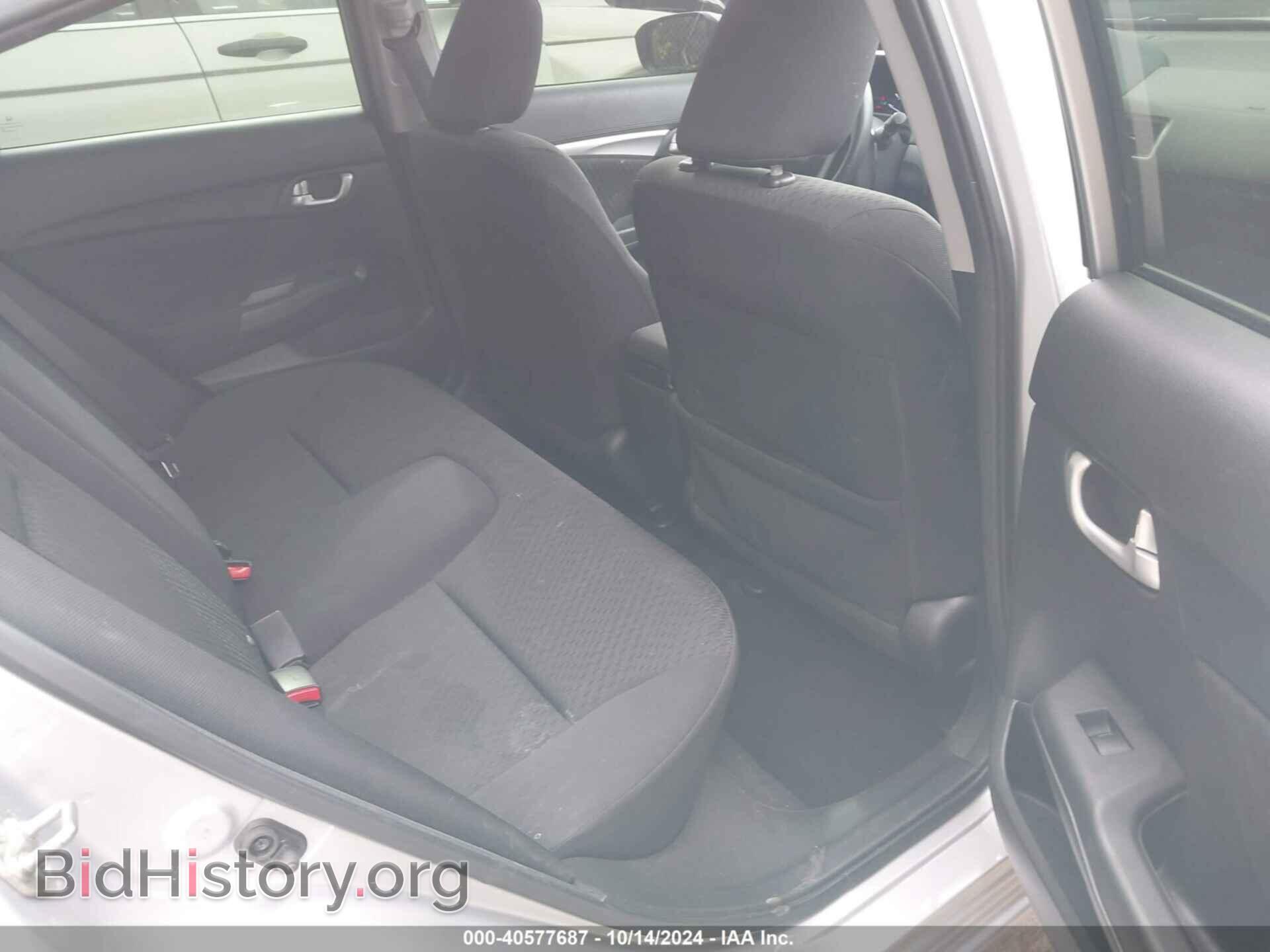 2015 HONDA CIVIC - VIN: 19XFB2F88FE002379 - Фото 8
