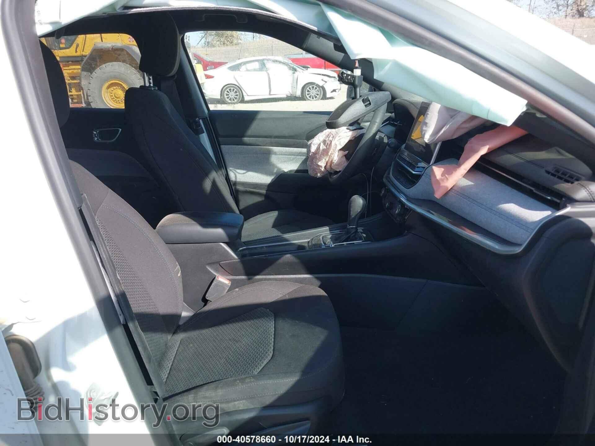 2024 JEEP COMPASS - VIN: 3C4NJDAN8RT108872 - Фото 5