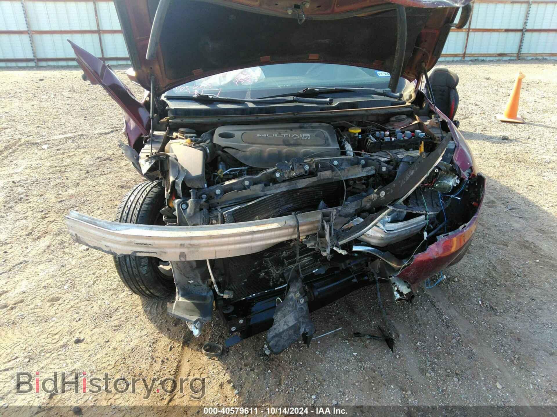 2016 CHRYSLER 200 - VIN: 1C3CCCAB1GN149220 - Фото 6