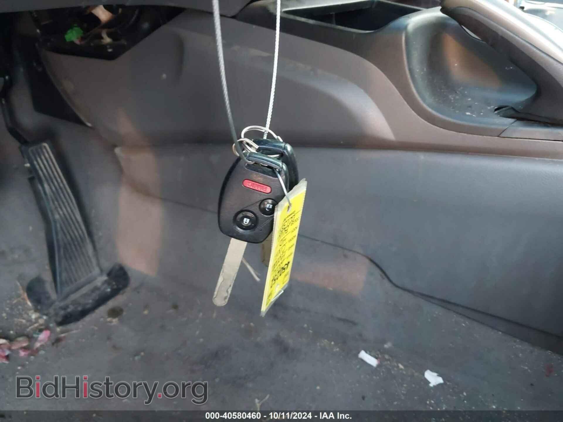 2010 HONDA CIVIC - VIN: 19XFA1F8XAE001384 - Фото 11