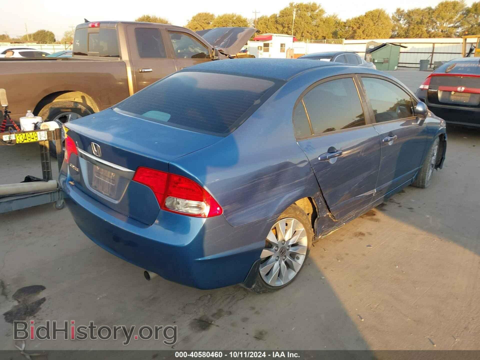 2010 HONDA CIVIC - VIN: 19XFA1F8XAE001384 - Фото 4