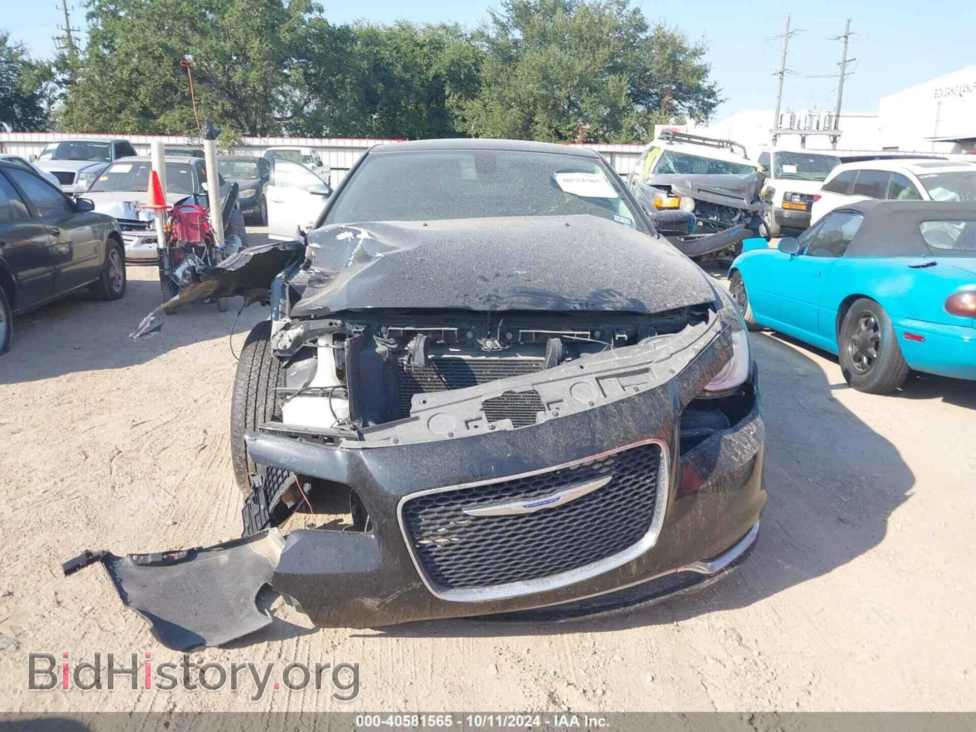 2019 CHRYSLER 300 - VIN: 2C3CCAAG0KH501141 - Фото 13