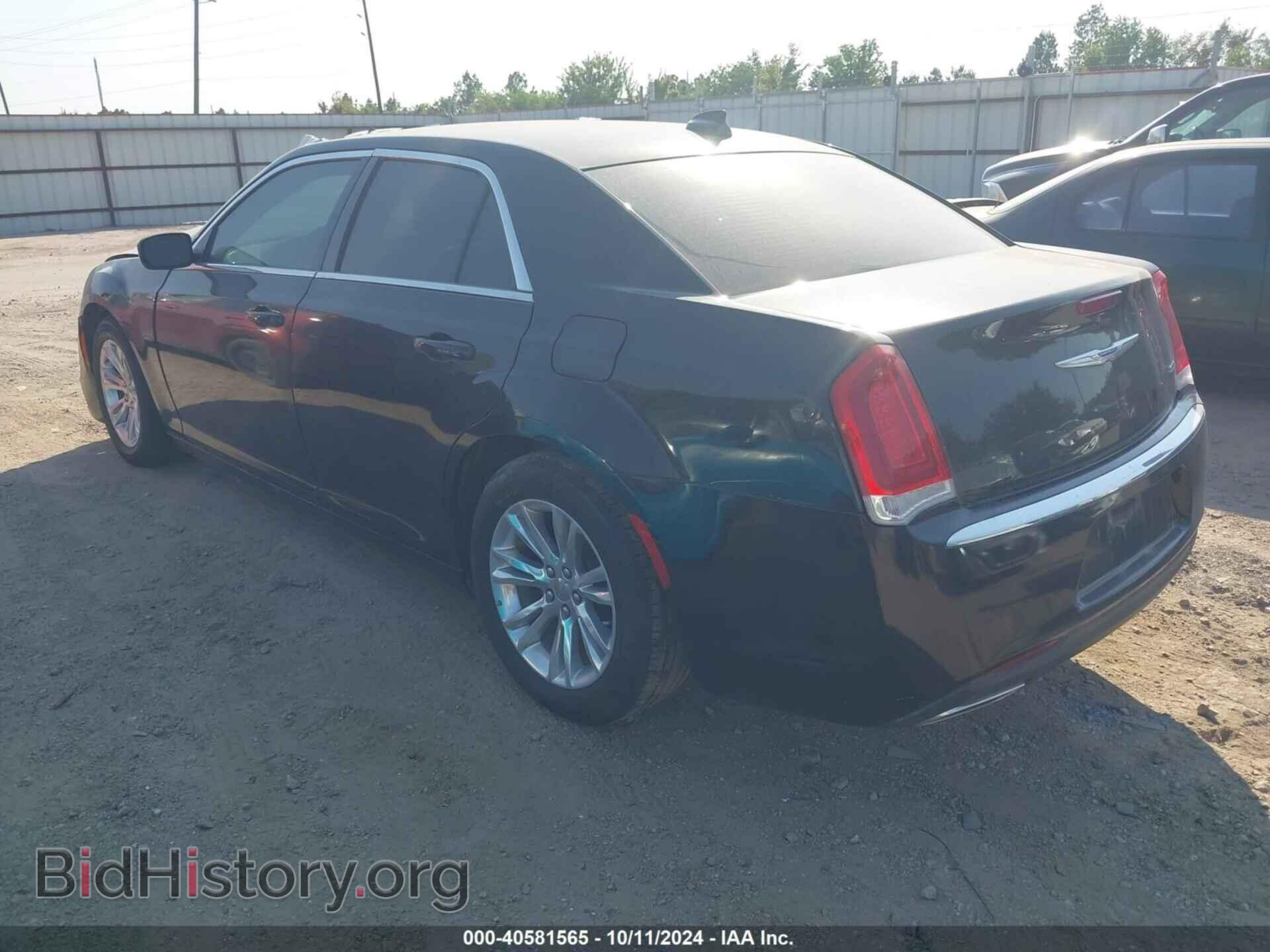 2019 CHRYSLER 300 - VIN: 2C3CCAAG0KH501141 - Фото 3