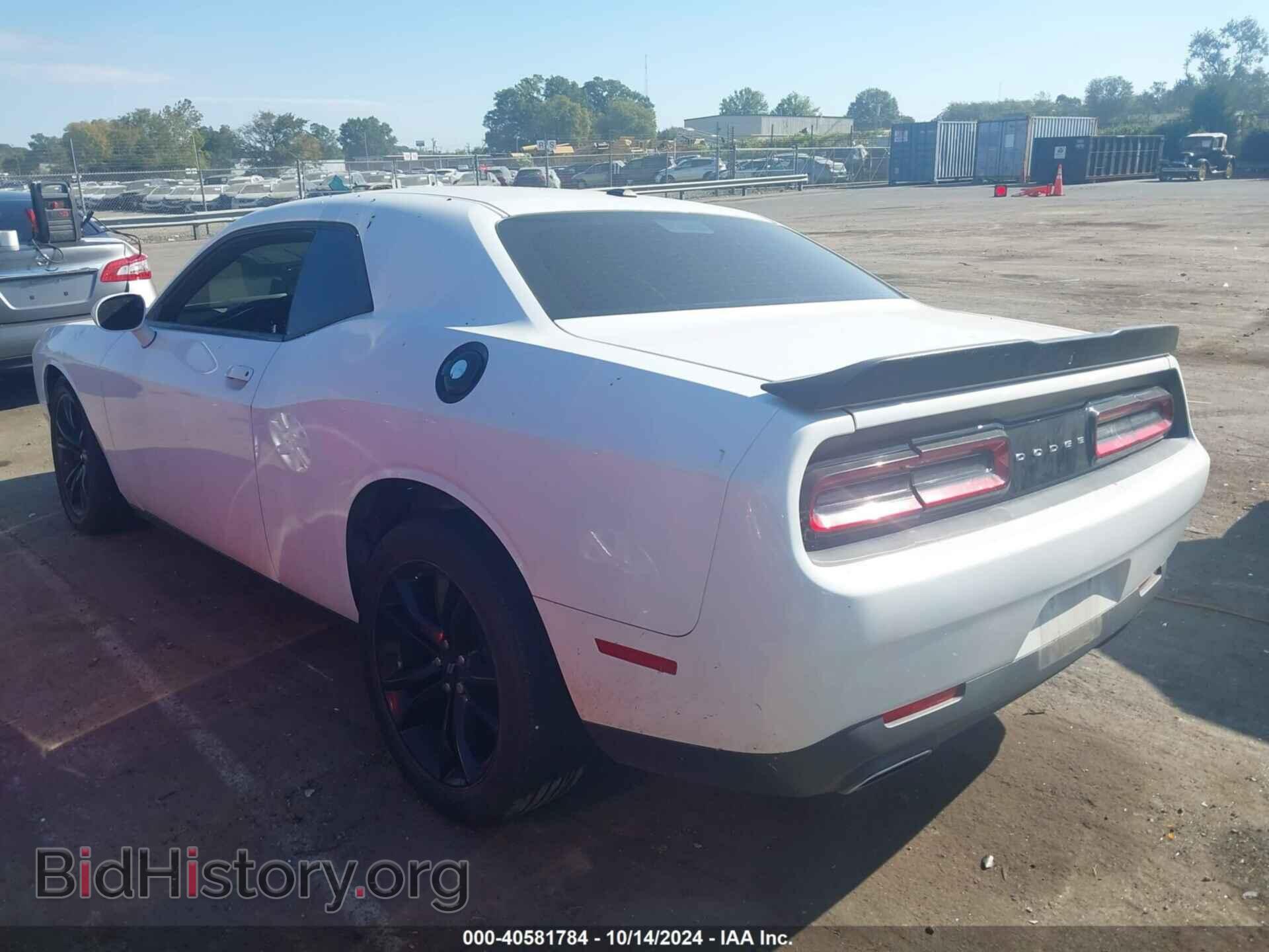 2018 DODGE CHALLENGER - VIN: 2C3CDZAG1JH127939 - Photo 14