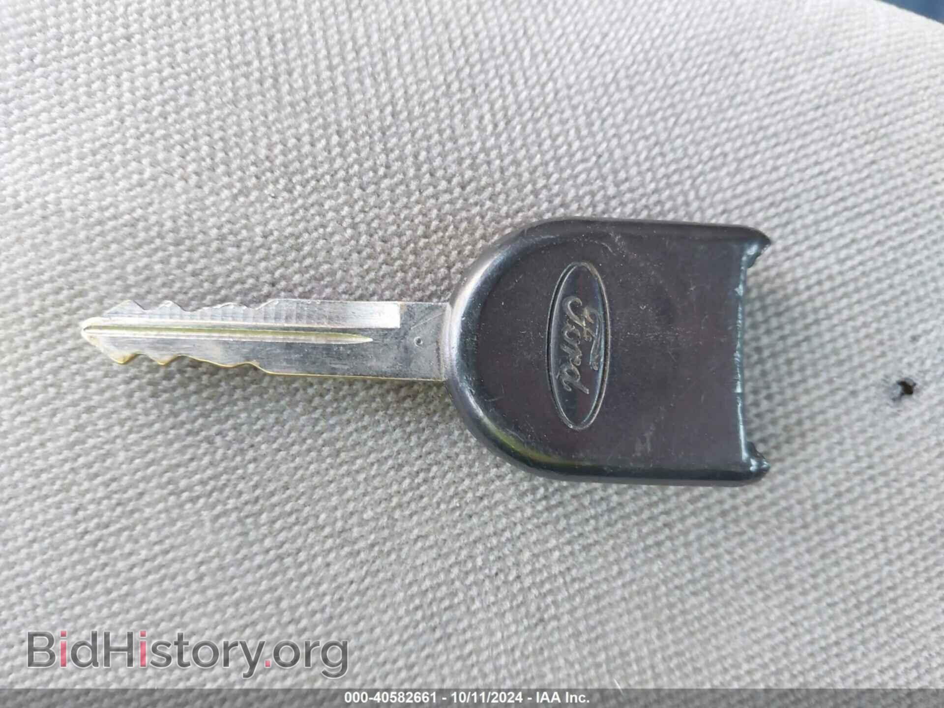 2007 FORD TAURUS - VIN: 1FAFP53U17A176812 - Фото 11