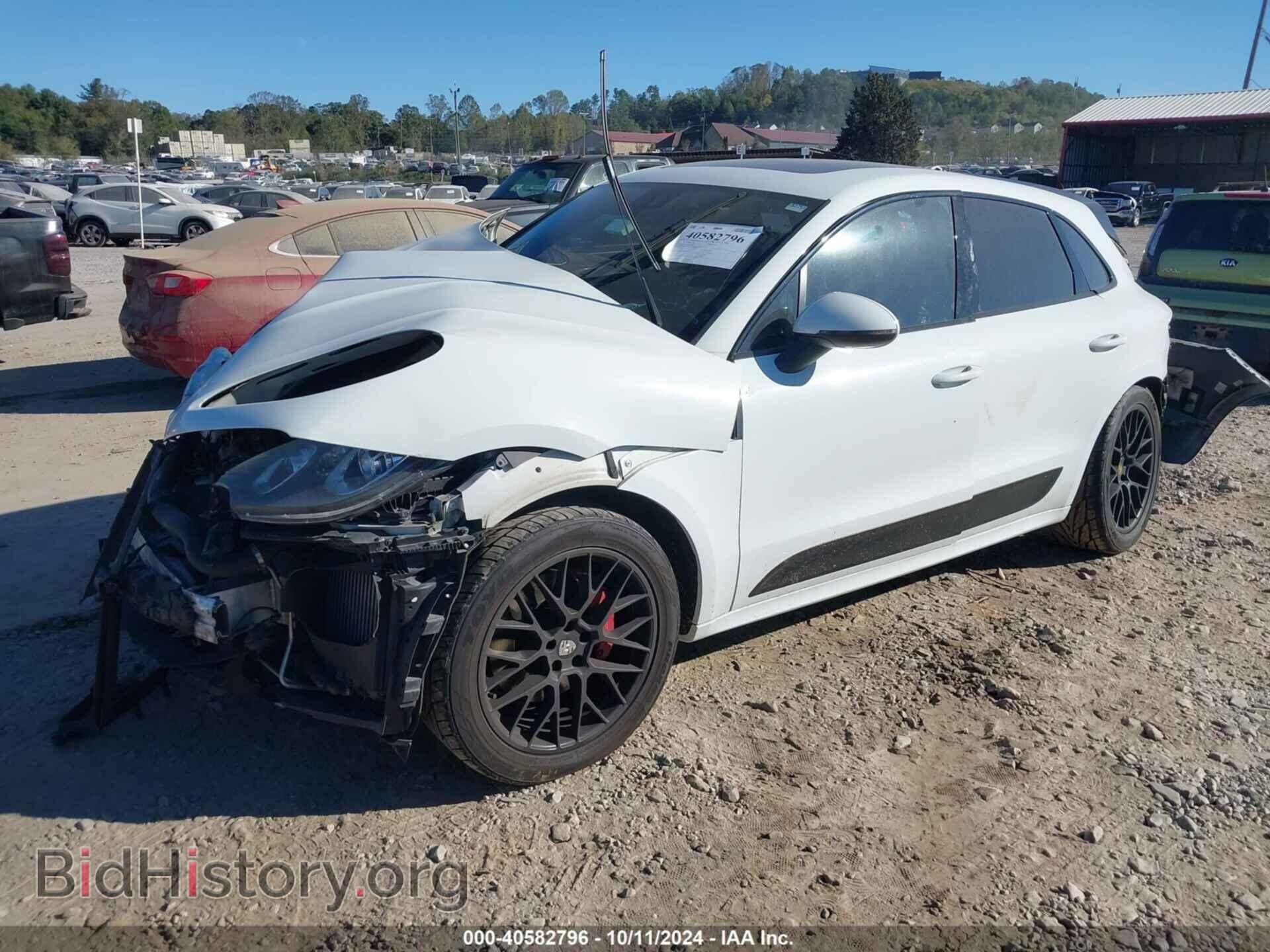 2017 PORSCHE MACAN - VIN: WP1AG2A55HLB52452 - Фото 2