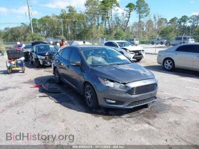 2017 Ford FOCUS SE, gray — VIN 1FADP3FEXHL229643, IAAI