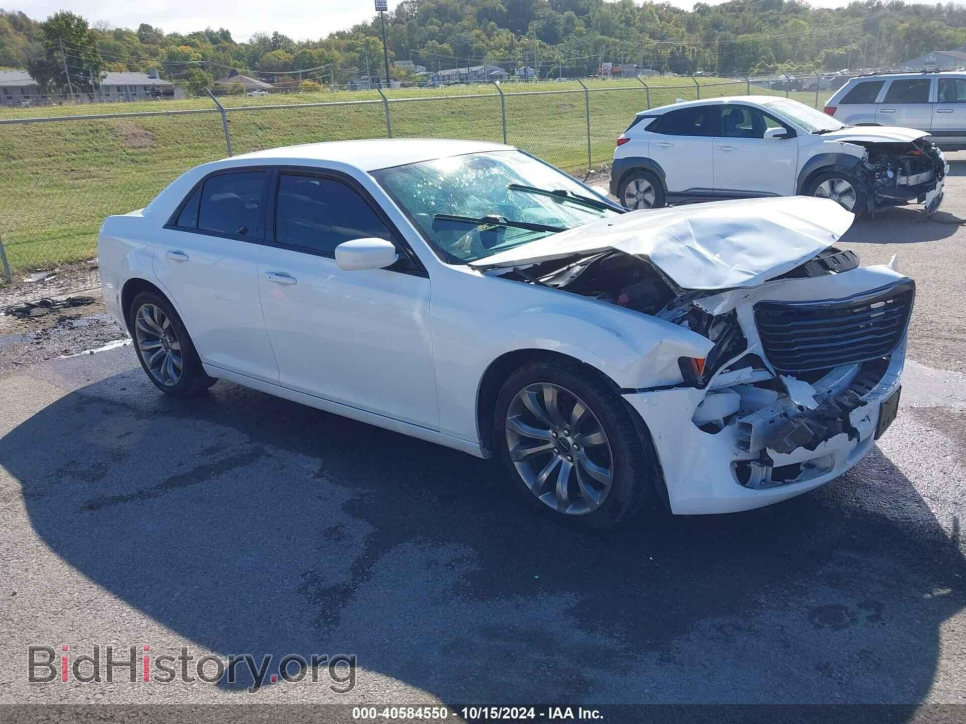 Фотография 2C3CCABG0EH221884 - CHRYSLER 300 2014