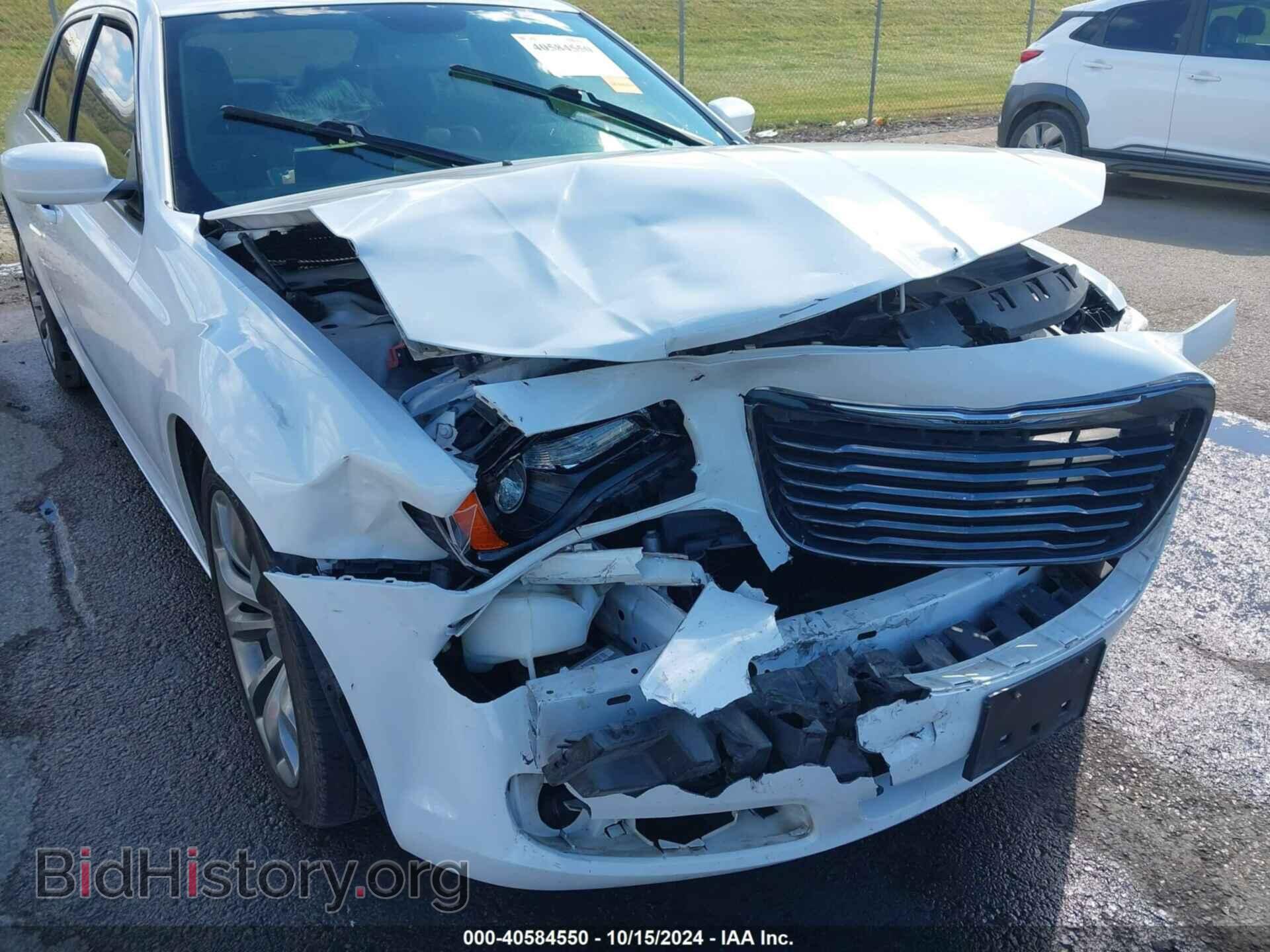 2014 CHRYSLER 300 - VIN: 2C3CCABG0EH221884 - Фото 6
