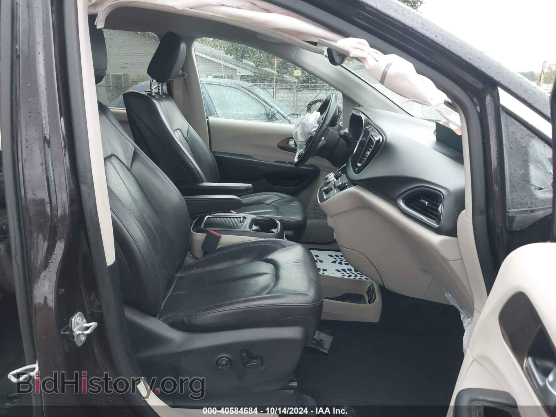 2017 CHRYSLER PACIFICA - VIN: 2C4RC1EG9HR551054 - Фото 5