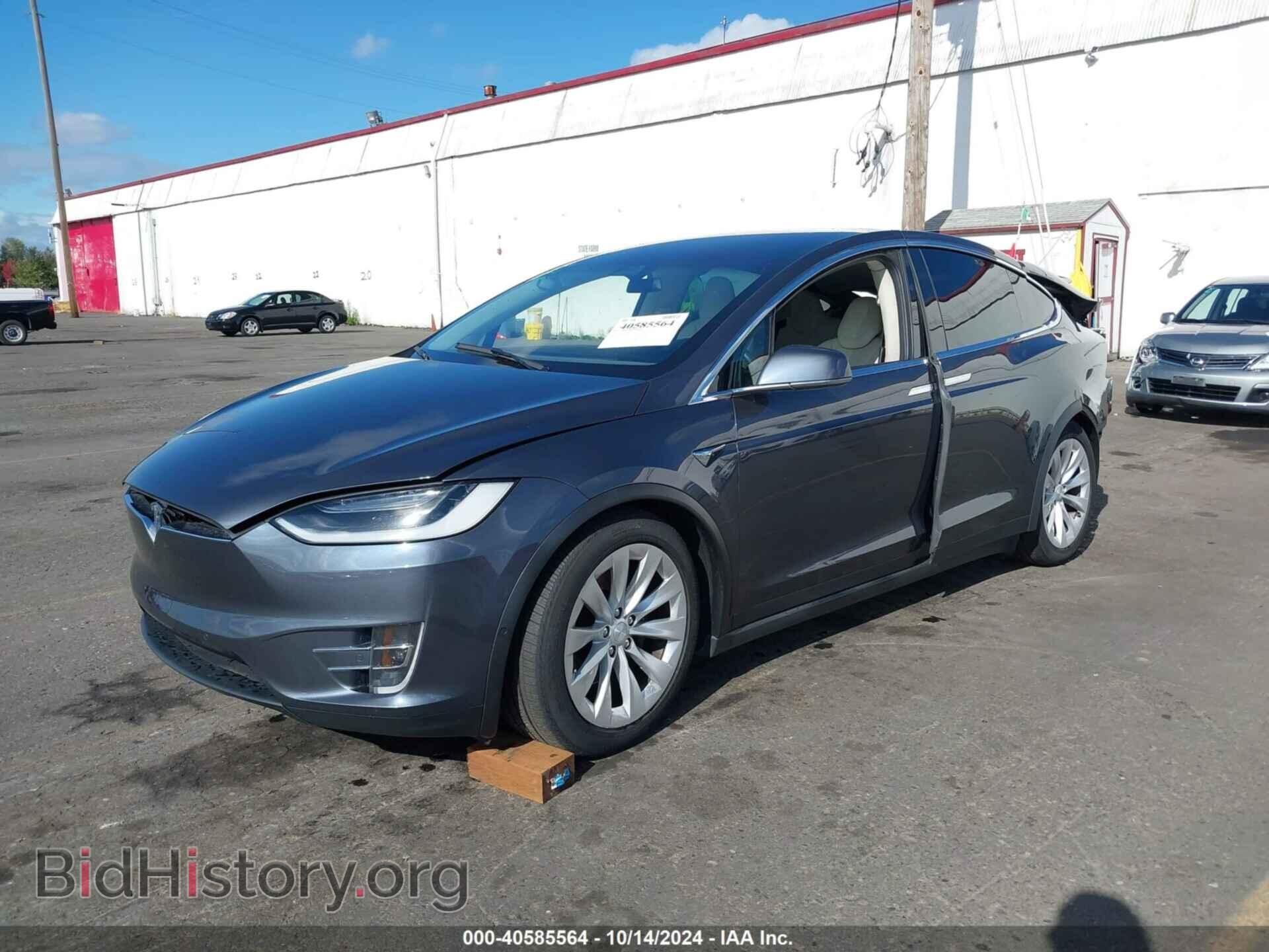 2017 TESLA MODEL X - VIN: 5YJXCDE25HF078875 - Photo 2