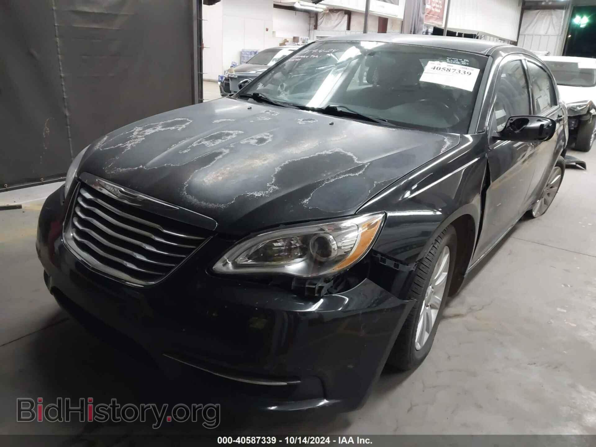 2012 CHRYSLER 200 - VIN: 1C3CCBBB0CN103977 - Фото 2