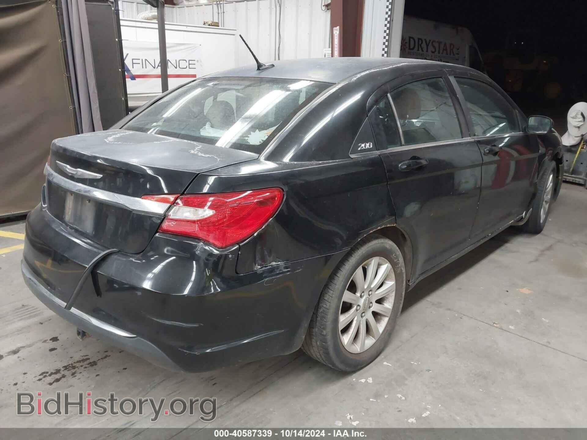 2012 CHRYSLER 200 - VIN: 1C3CCBBB0CN103977 - Фото 4