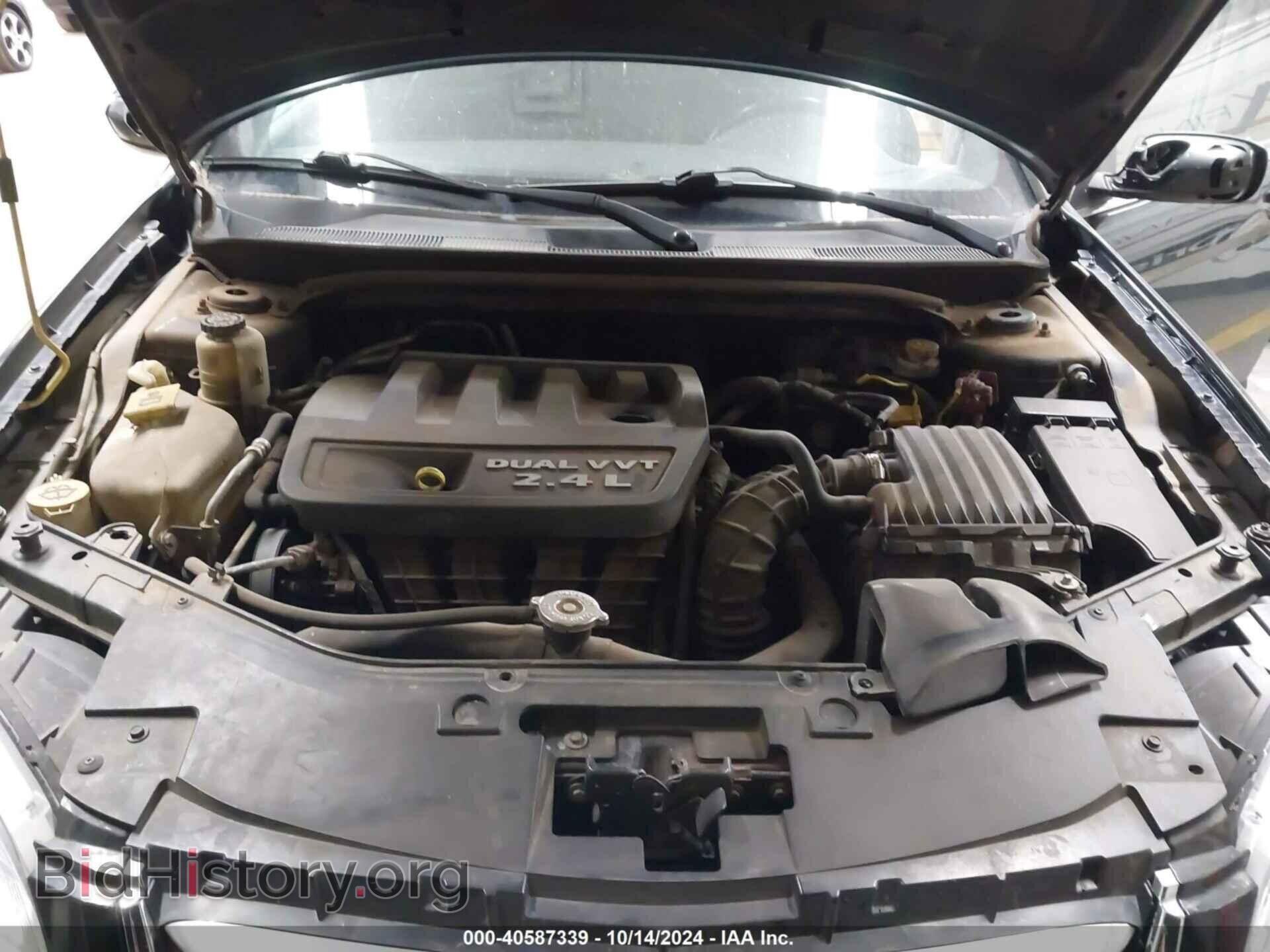 2012 CHRYSLER 200 - VIN: 1C3CCBBB0CN103977 - Фото 10