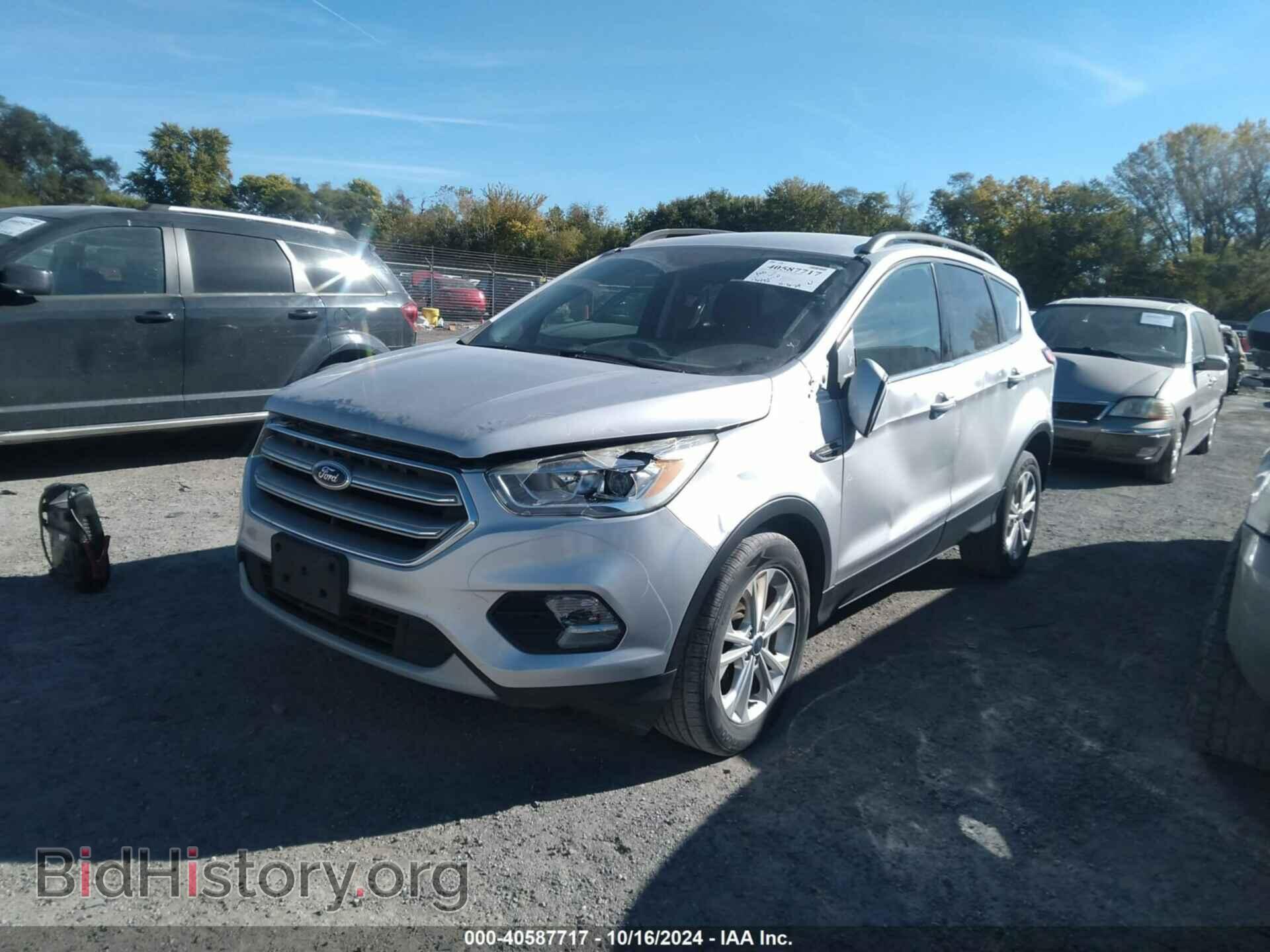 2017 FORD ESCAPE - VIN: 1FMCU0GD7HUC04272 - Фото 2