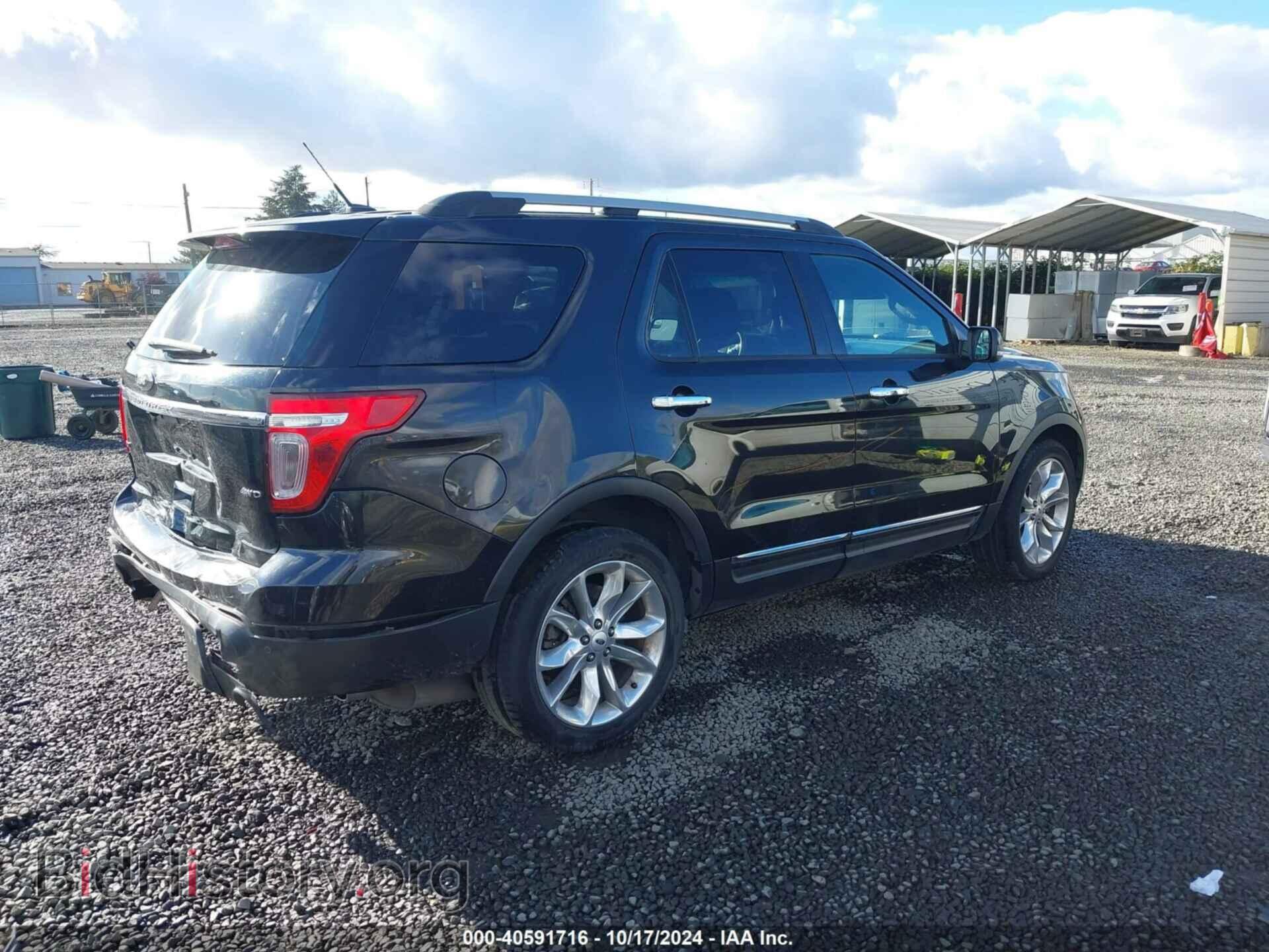 2015 FORD EXPLORER - VIN: 1FM5K8D85FGA93673 - Photo 4