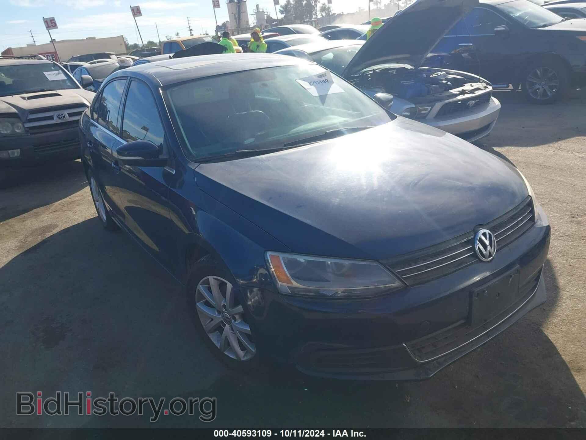 Фотография 3VWD17AJ8EM385789 - VOLKSWAGEN JETTA 2014