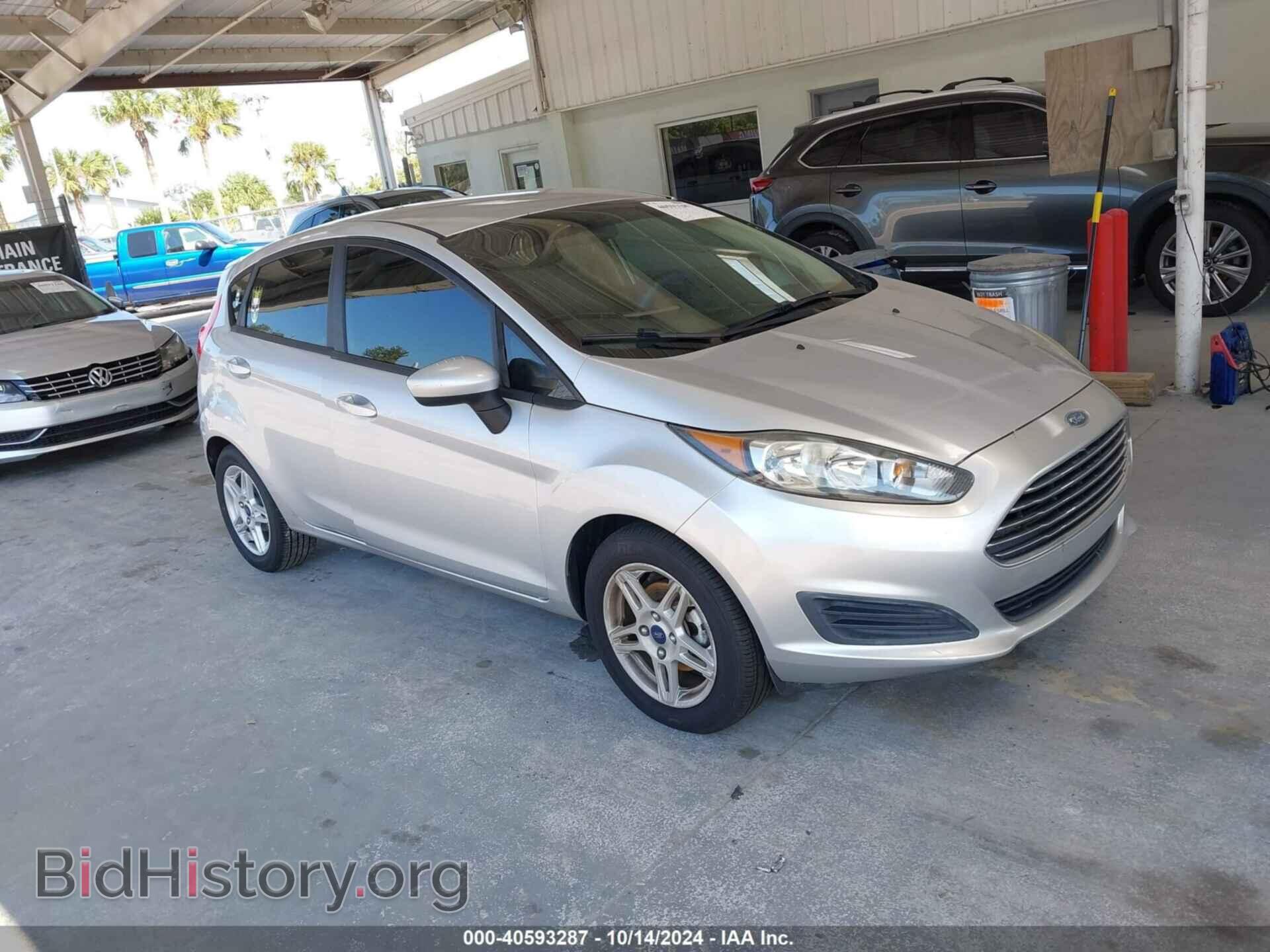 Photo 3FADP4EJ8HM118513 - FORD FIESTA 2017
