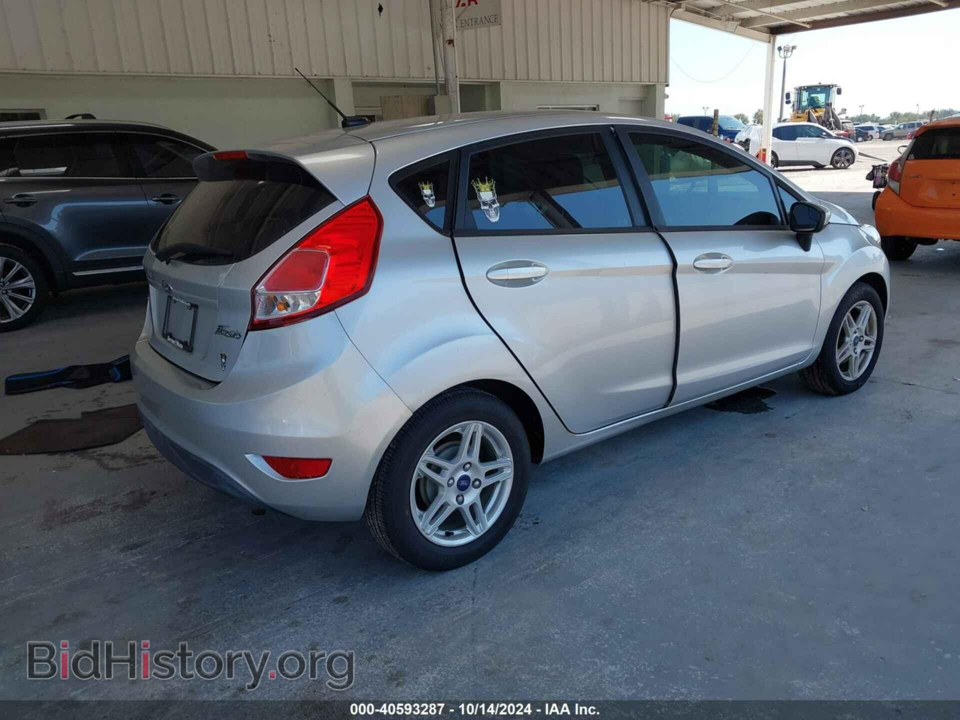 2017 FORD FIESTA - VIN: 3FADP4EJ8HM118513 - Фото 4