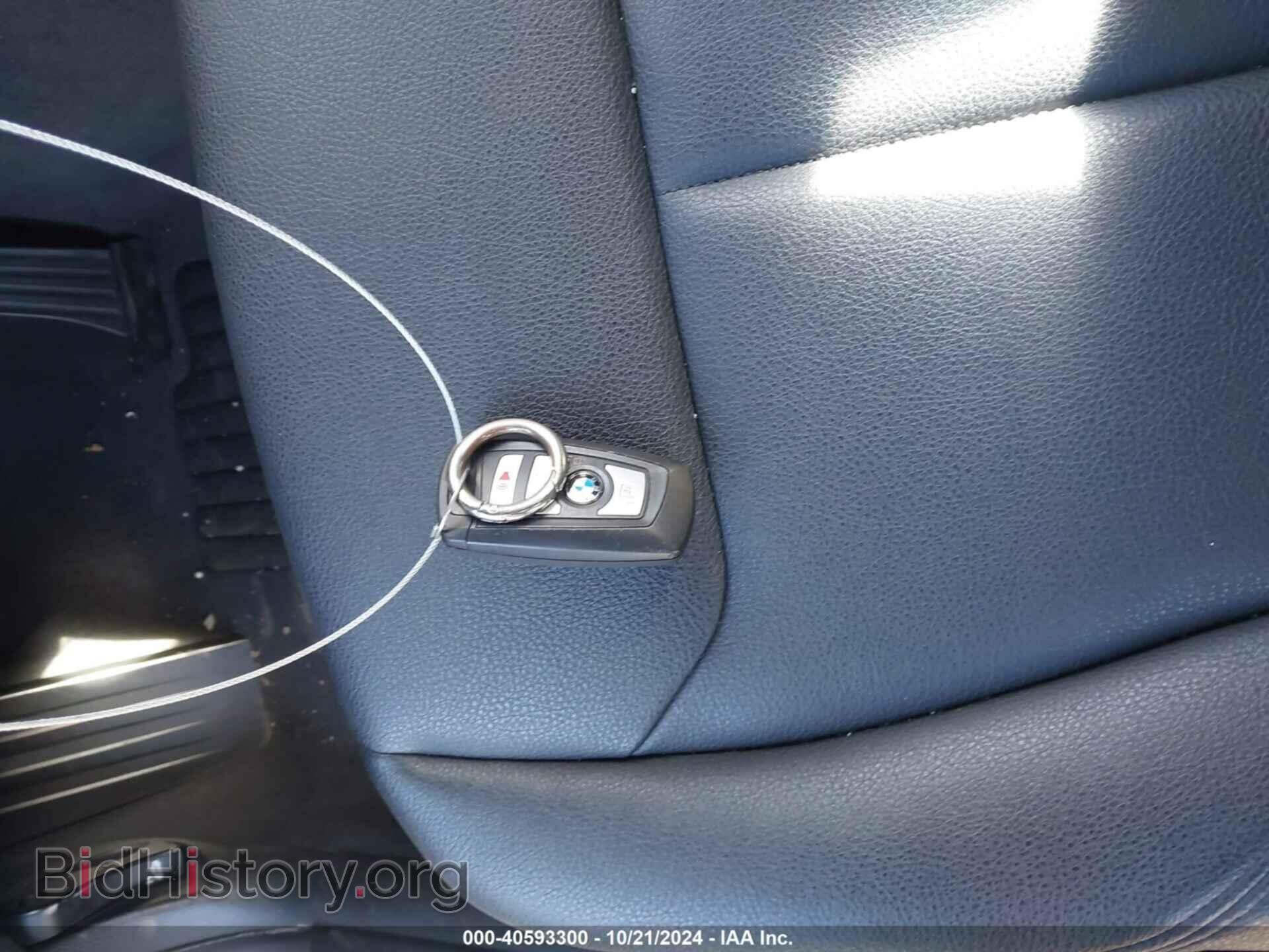 2016 BMW 320I - VIN: WBA8E5G51GNU21867 - Photo 11