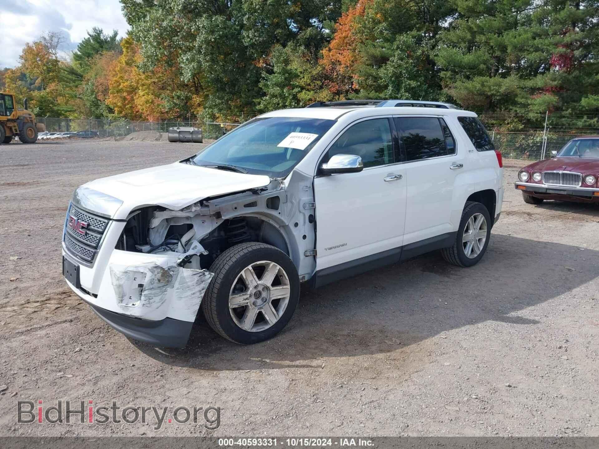 2011 GMC TERRAIN - VIN: 2CTFLWE54B6455442 - Фото 2