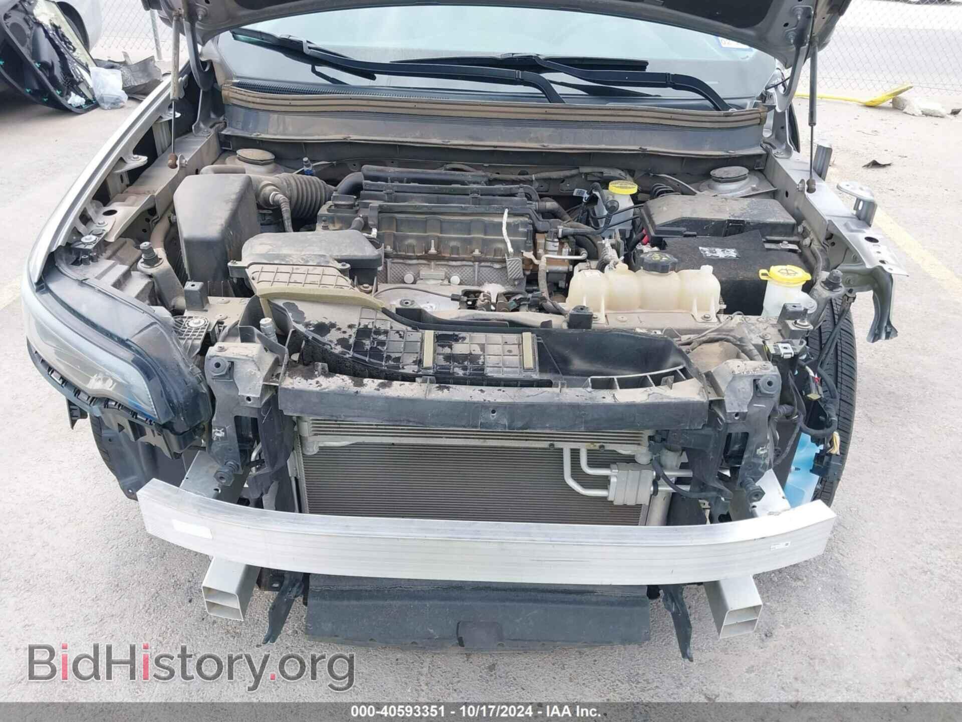 2019 JEEP CHEROKEE - VIN: 1C4PJLCB5KD312367 - Фото 10