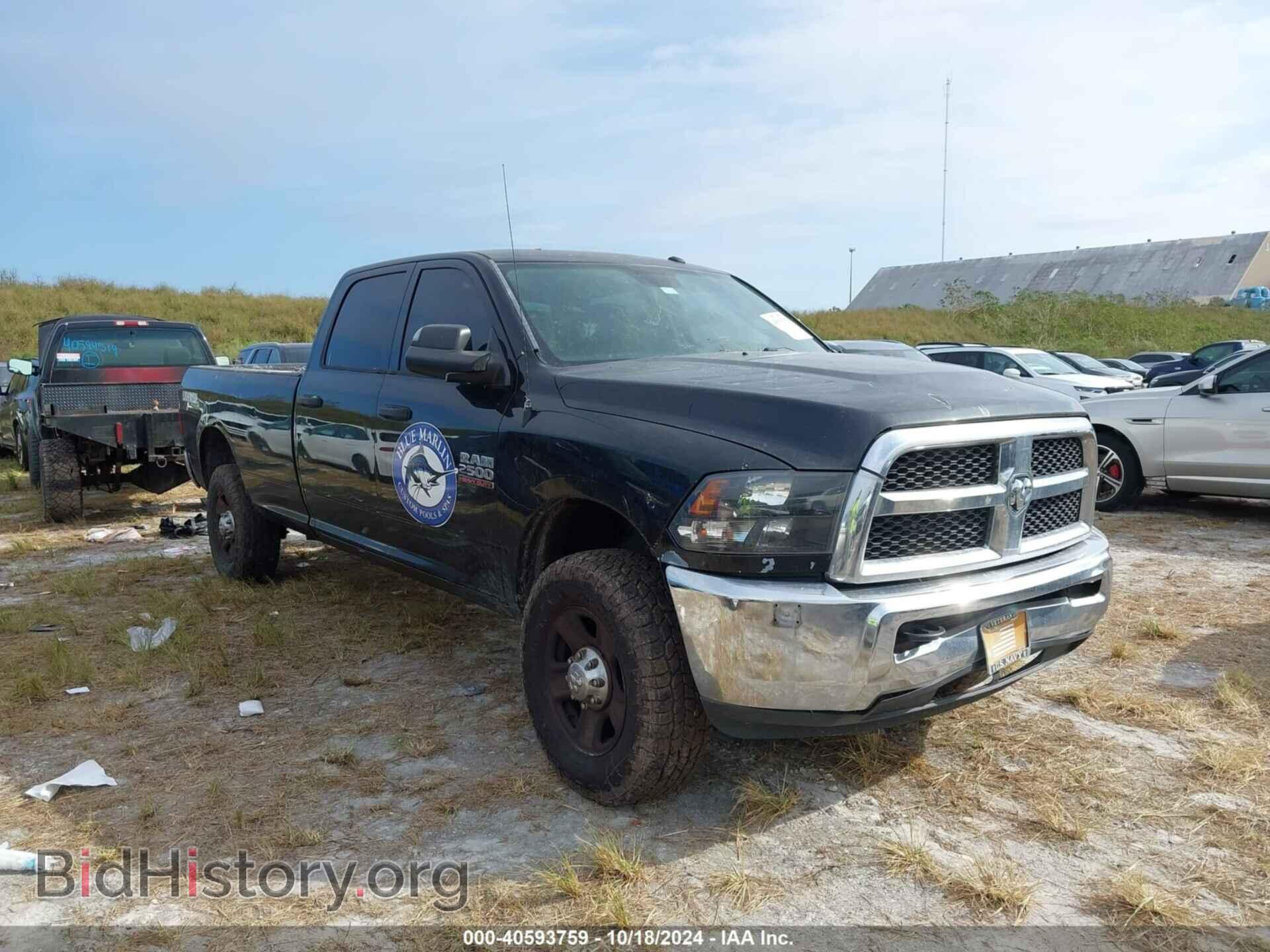 Photo 3C6UR5HL1HG518135 - RAM 2500 2017