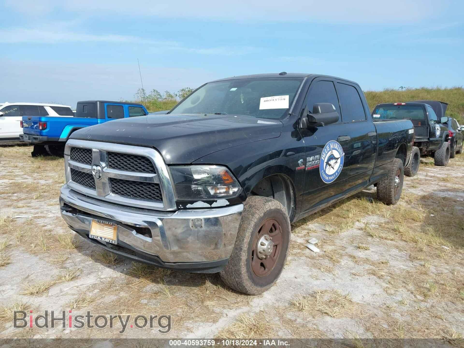 2017 RAM 2500 - VIN: 3C6UR5HL1HG518135 - Фото 2