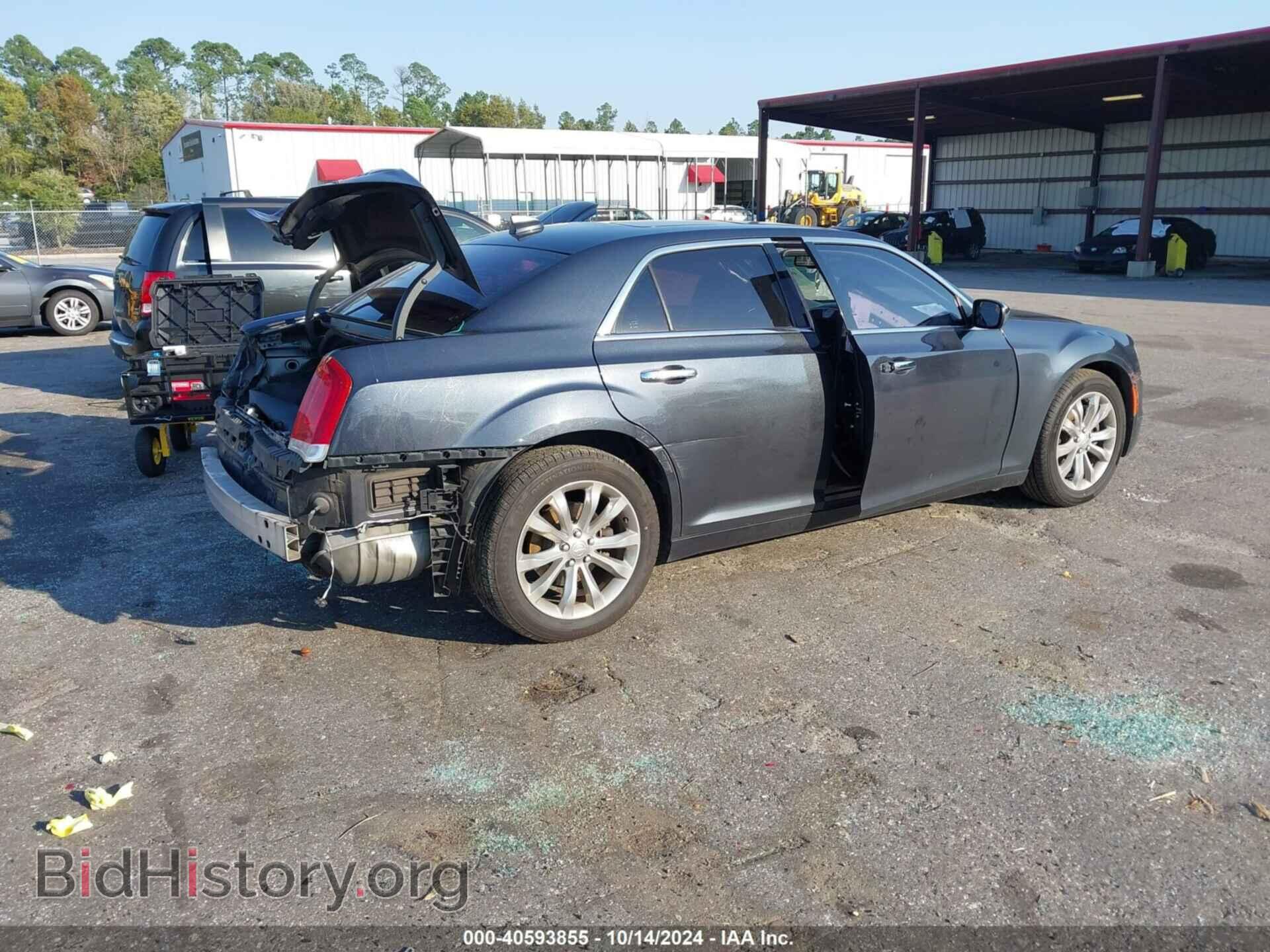 2016 CHRYSLER 300C - VIN: 2C3CCAKG0GH325357 - Фото 4
