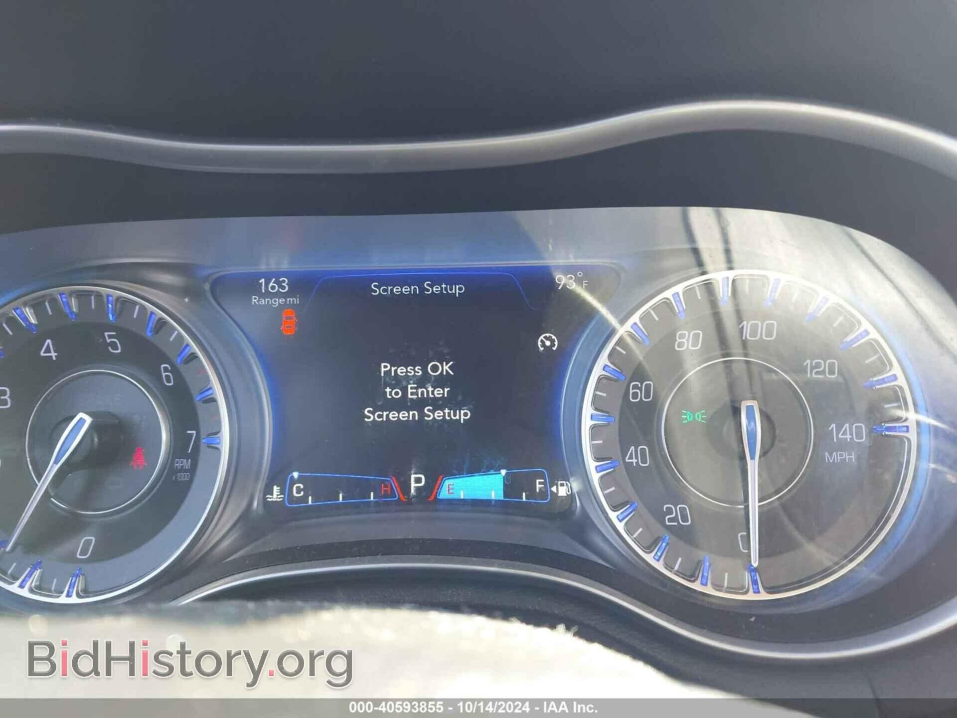 2016 CHRYSLER 300C - VIN: 2C3CCAKG0GH325357 - Фото 7