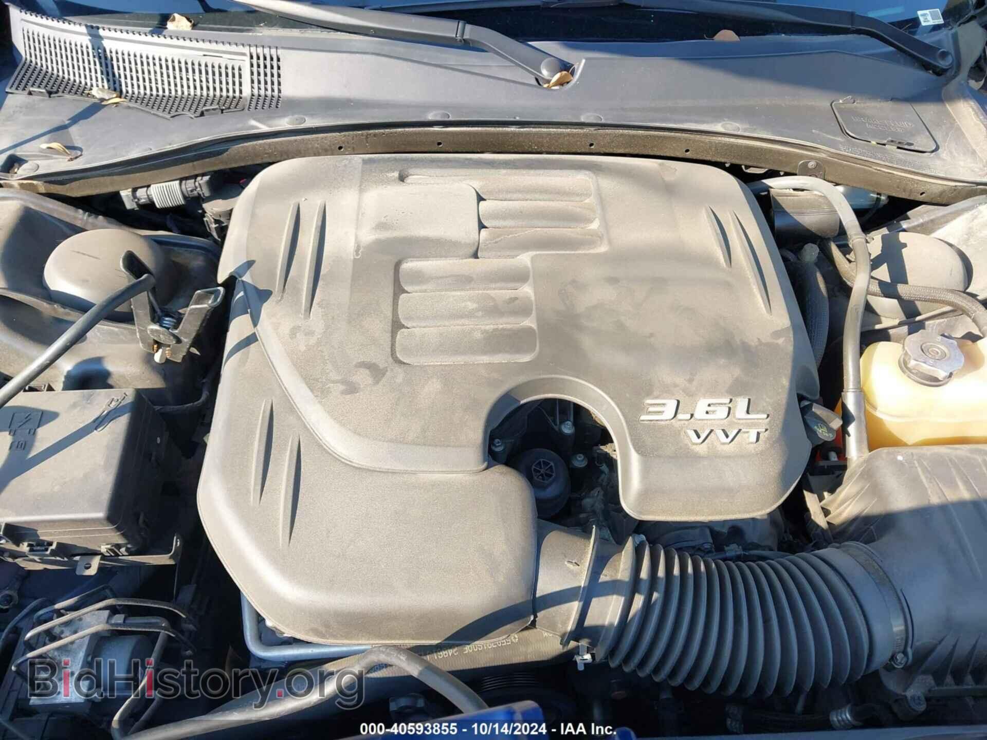 2016 CHRYSLER 300C - VIN: 2C3CCAKG0GH325357 - Фото 10