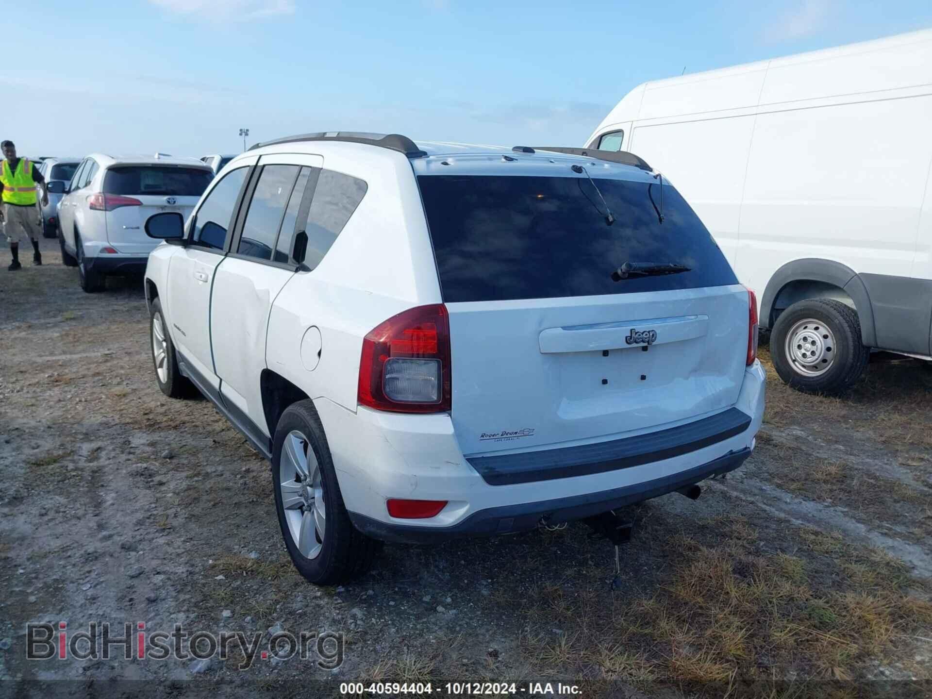 2016 JEEP COMPASS - VIN: 1C4NJCBA0GD568097 - Фото 3