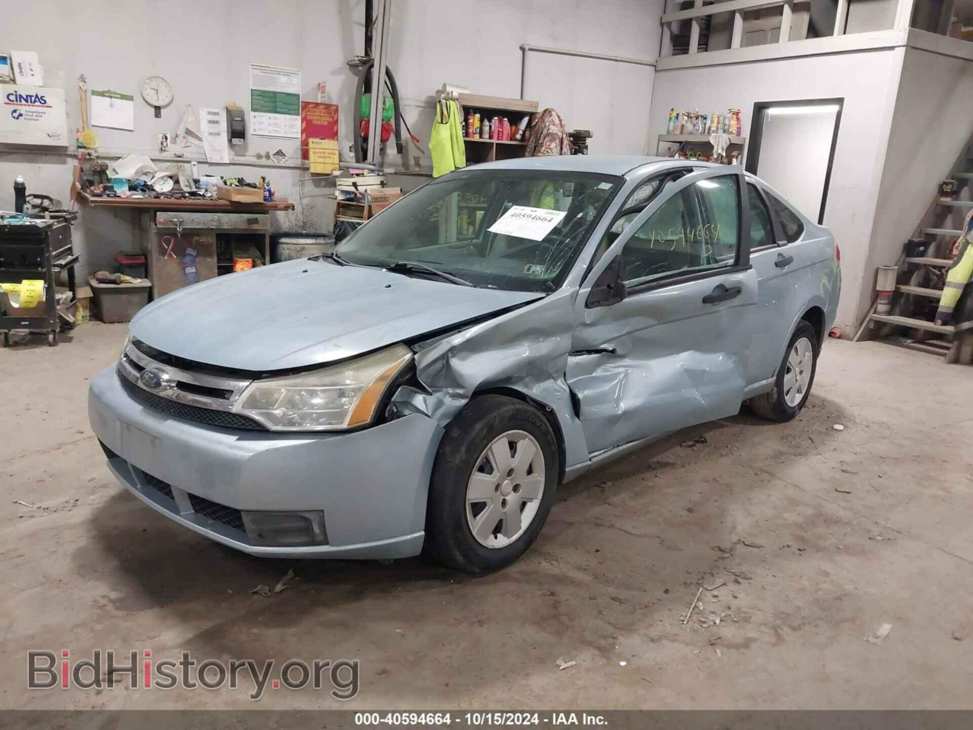 2008 FORD FOCUS - VIN: 1FAHP34N98W242127 - Фото 2