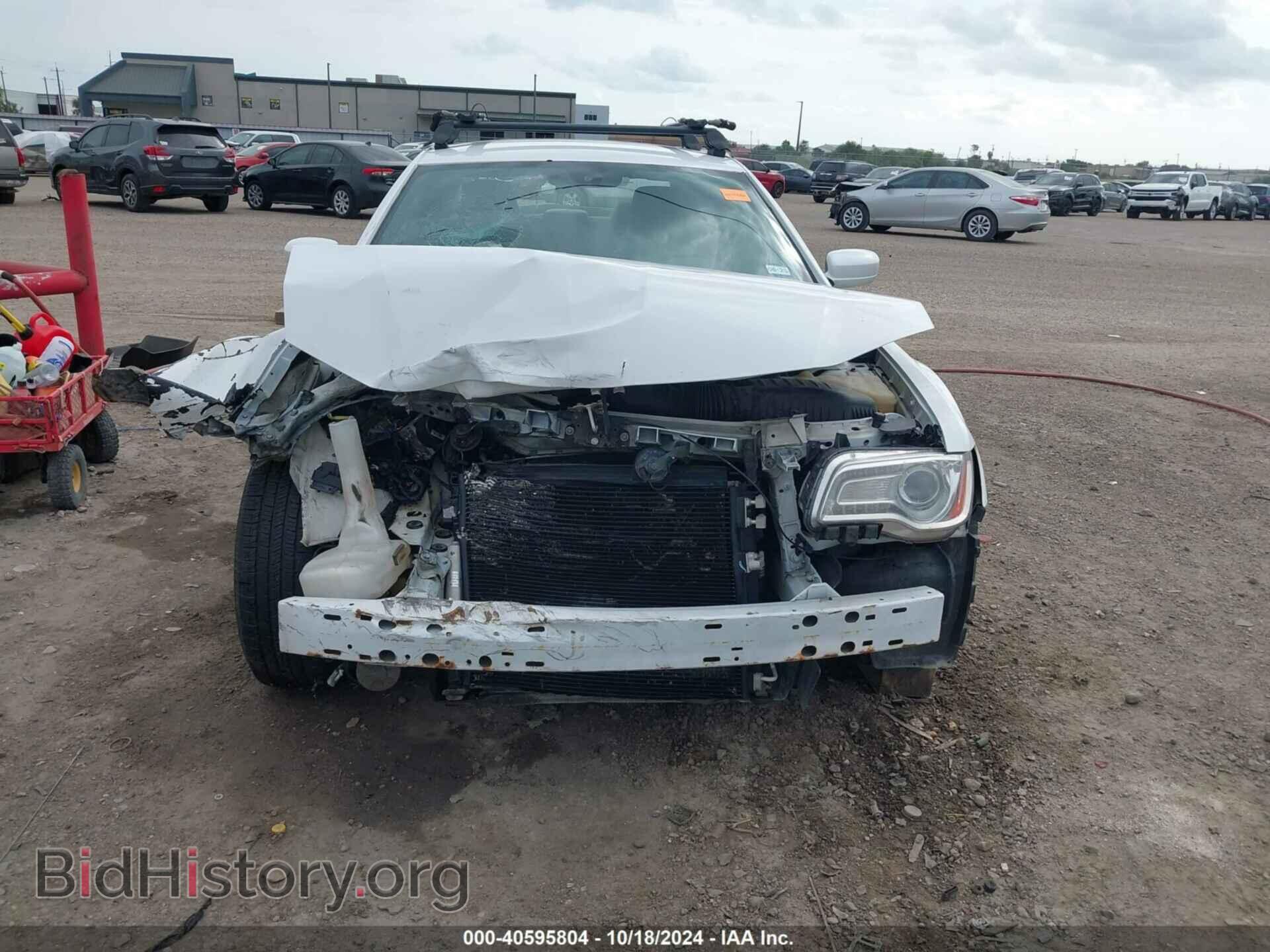 2013 CHRYSLER 300 - VIN: 2C3CCAAG7DH589351 - Фото 6