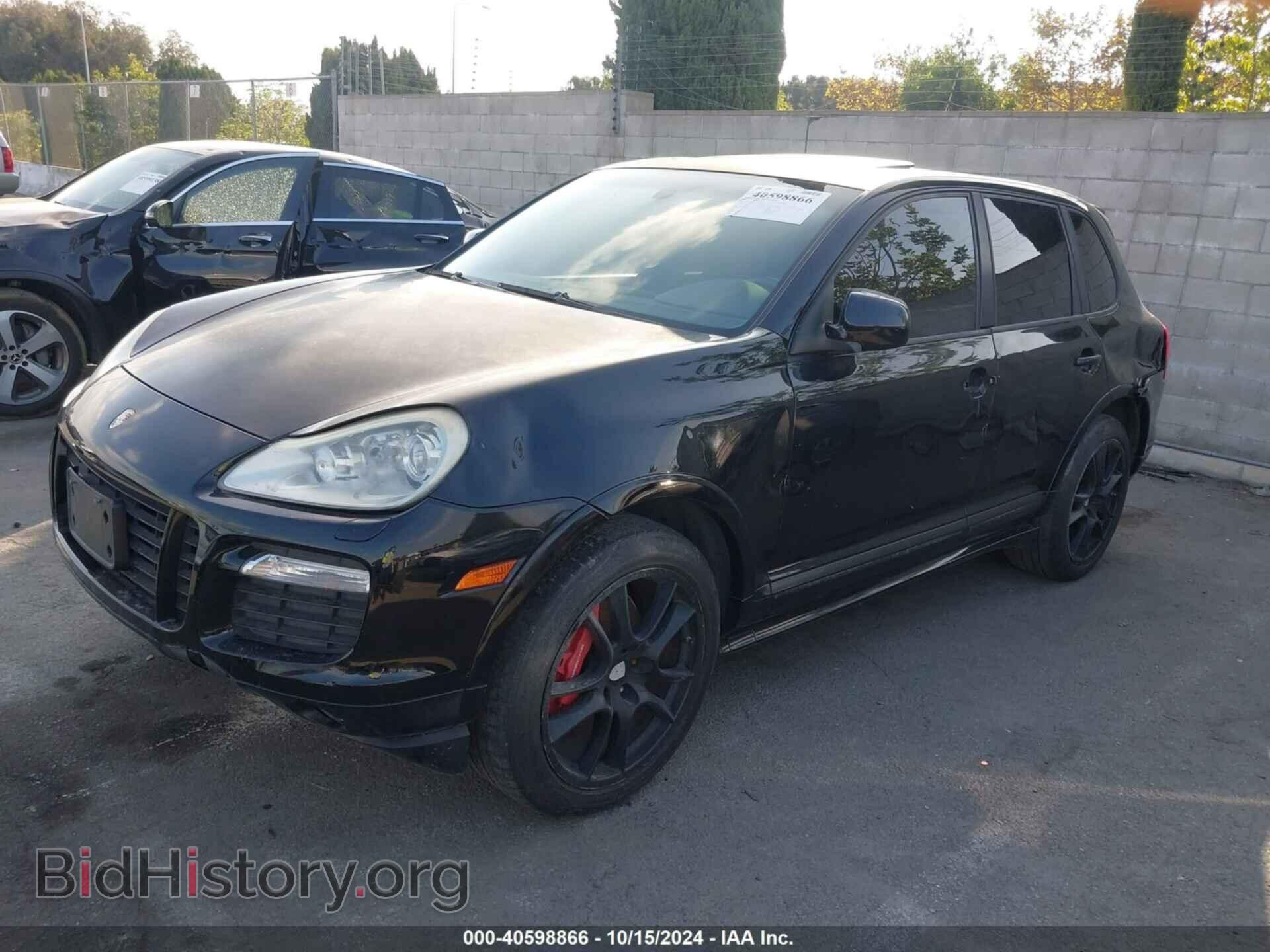 2010 PORSCHE CAYENNE - VIN: WP1AD2AP7ALA61246 - Фото 2
