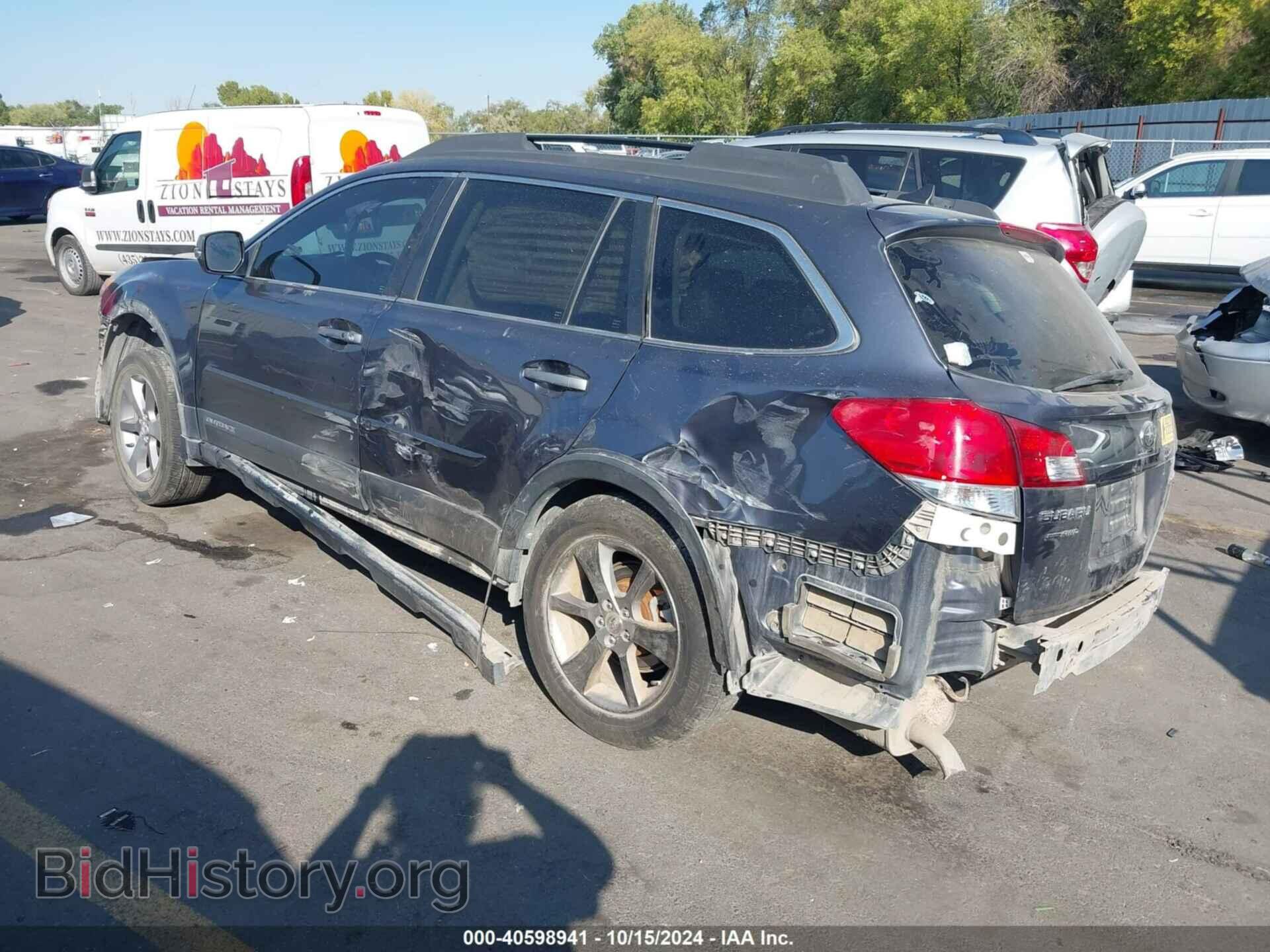 2014 SUBARU OUTBACK - VIN: 4S4BRCPC4E3228245 - Фото 3