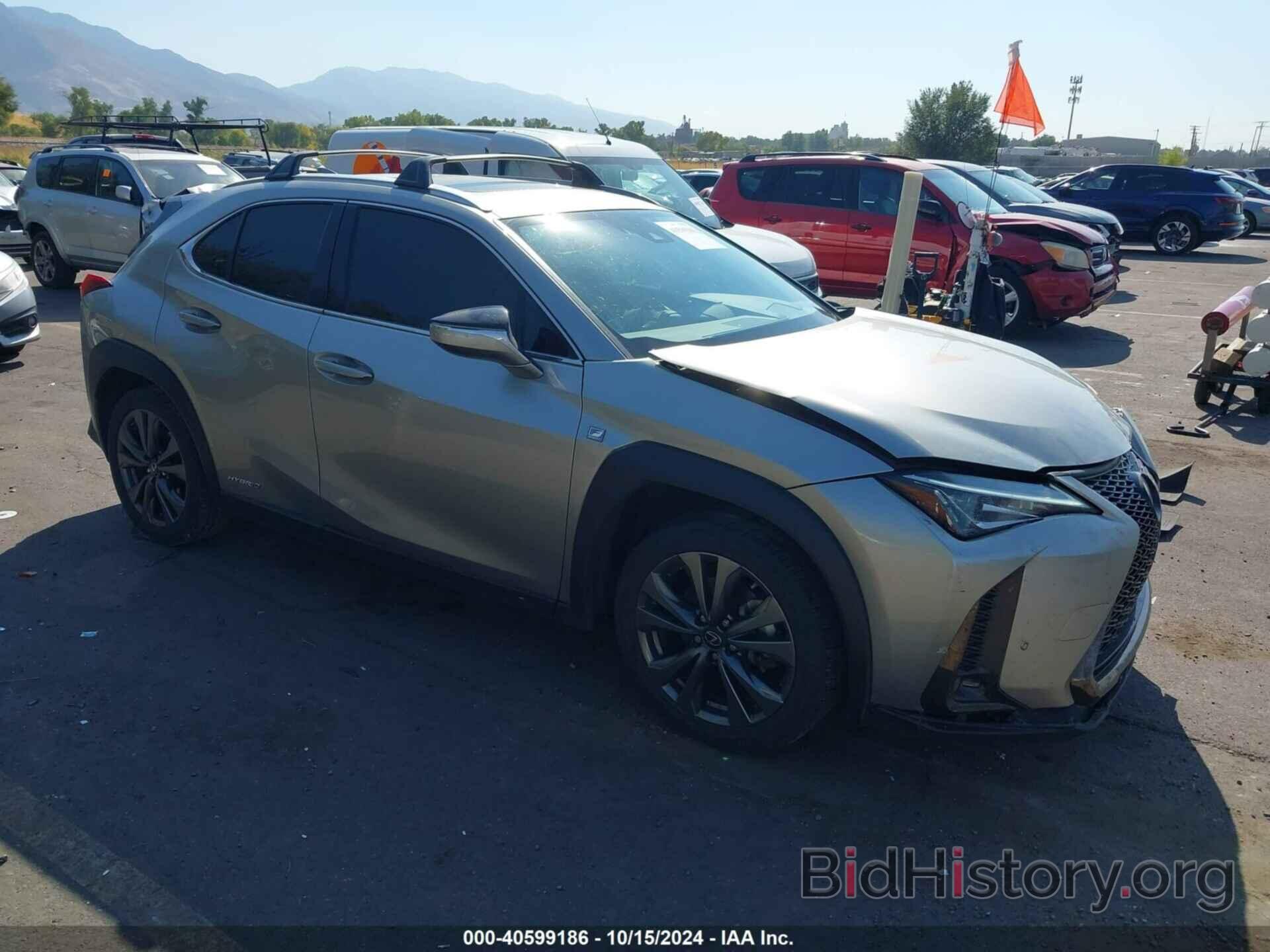 Фотография JTHR9JBH1M2044670 - LEXUS UX 250H 2021