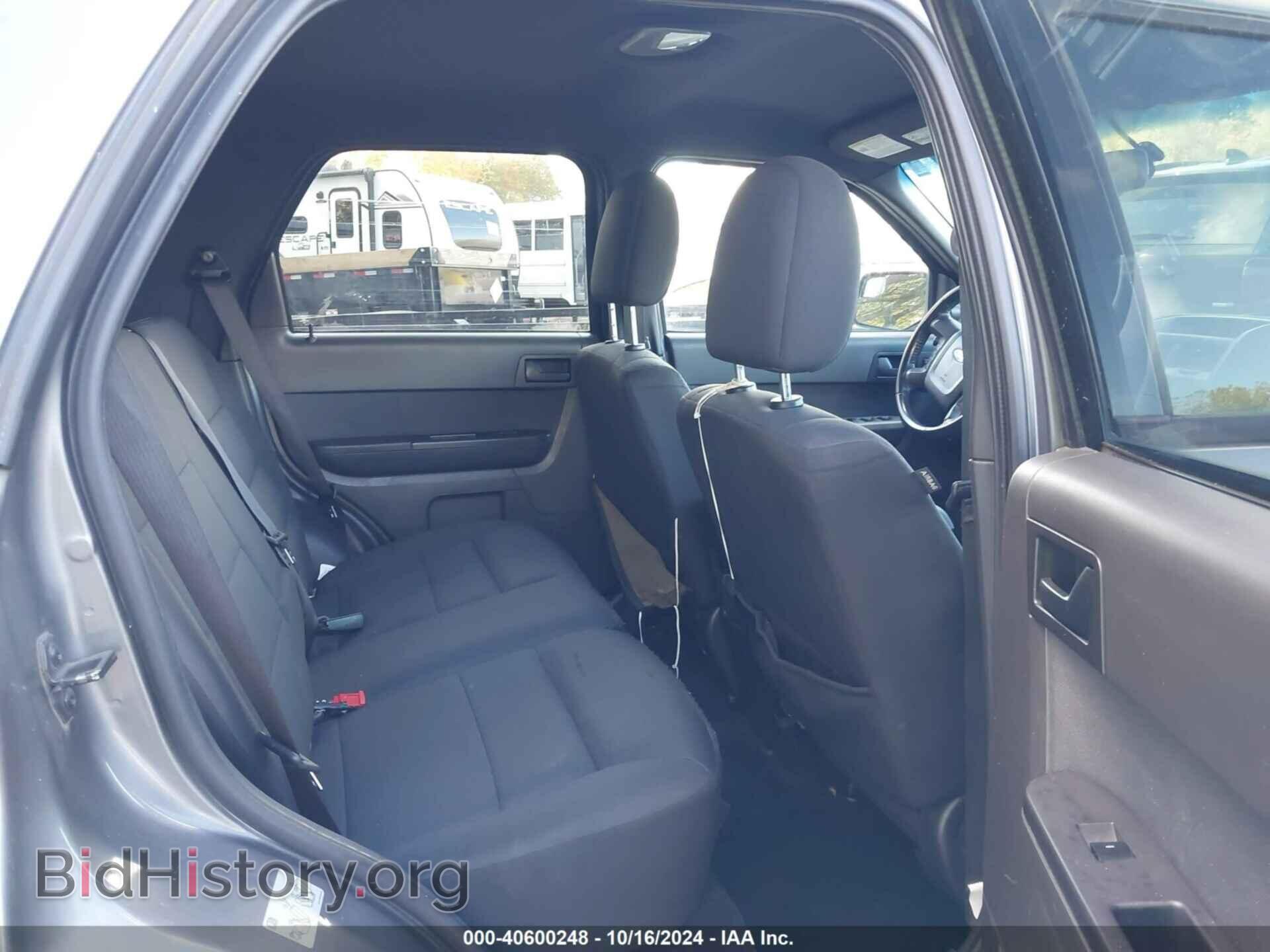 2011 FORD ESCAPE - VIN: 1FMCU0DG9BKB14929 - Фото 8
