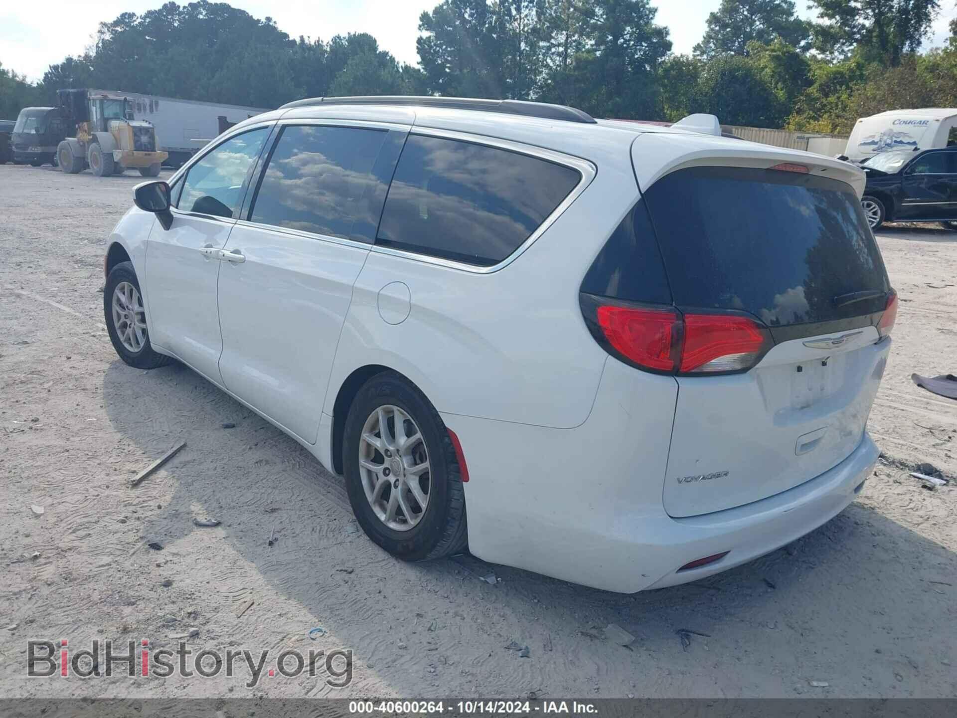 2020 CHRYSLER VOYAGER - VIN: 2C4RC1DG0LR257018 - Фото 3