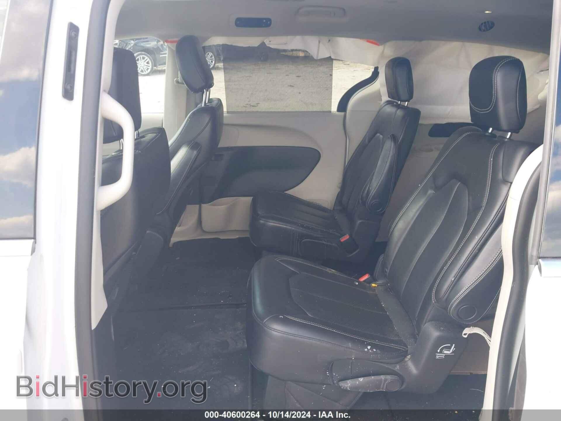 2020 CHRYSLER VOYAGER - VIN: 2C4RC1DG0LR257018 - Фото 8