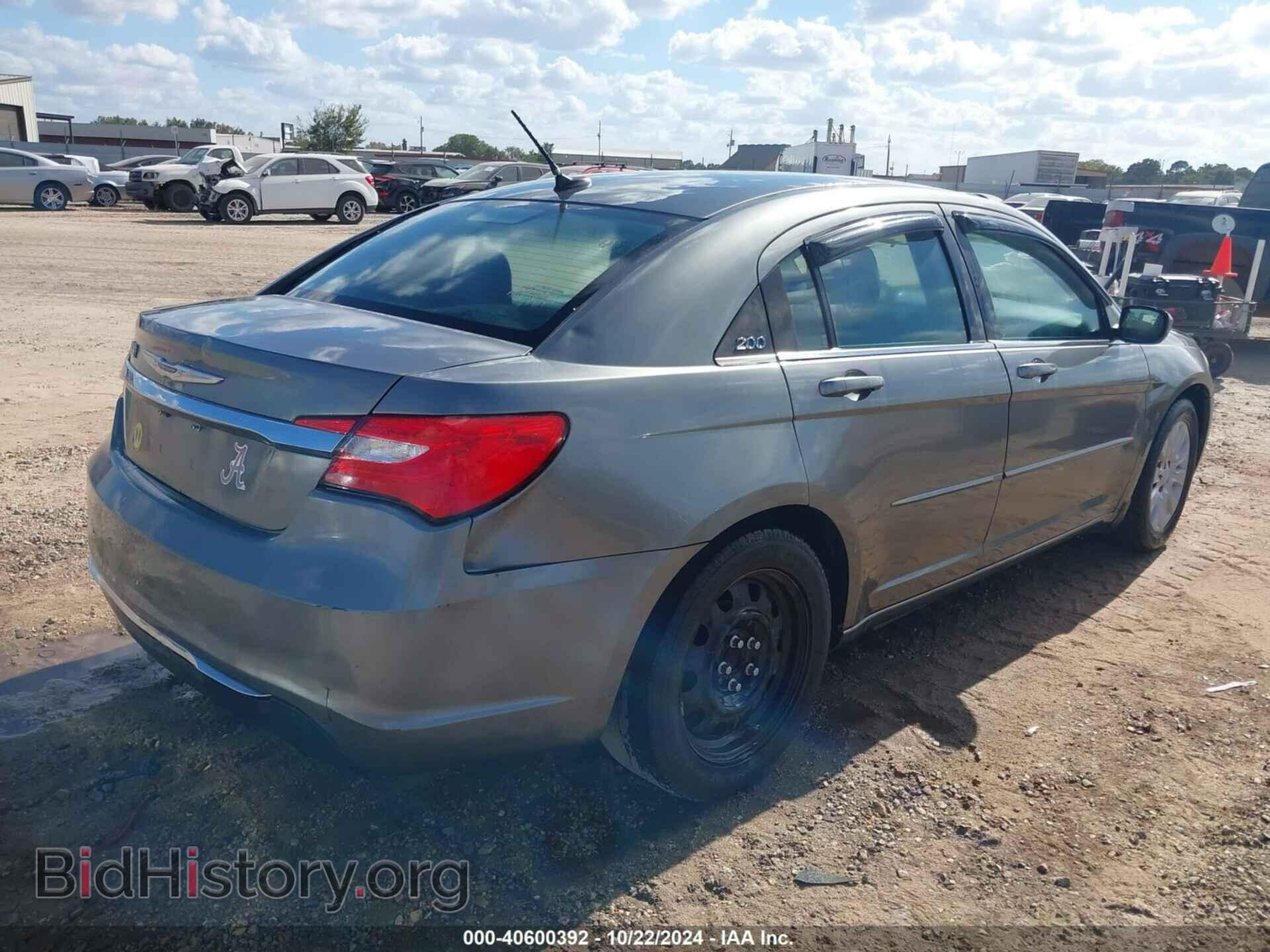 2012 CHRYSLER 200 - VIN: 1C3CCBAB5CN208497 - Фото 4