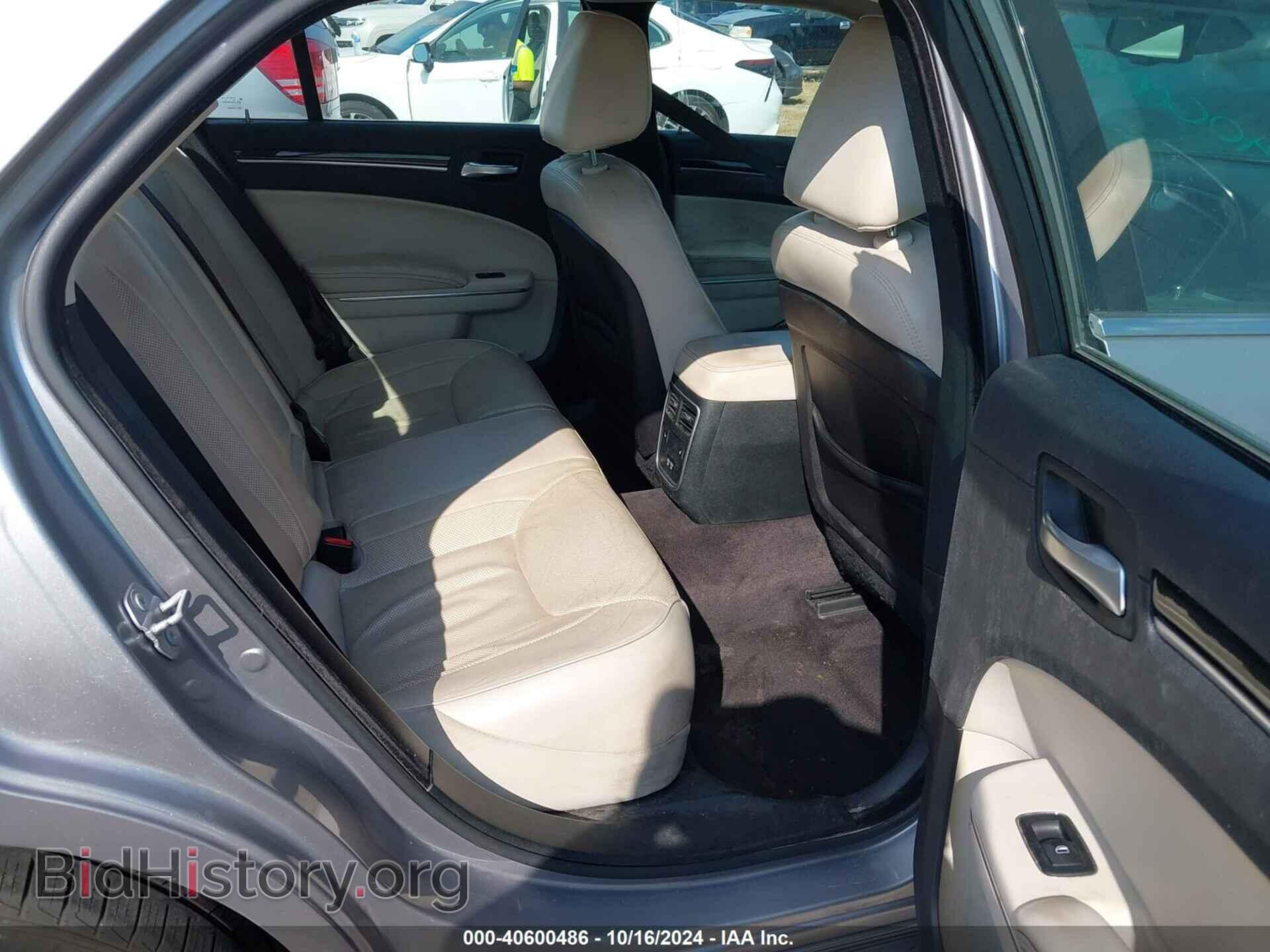 2018 CHRYSLER 300 - VIN: 2C3CCAEG4JH144264 - Фото 8